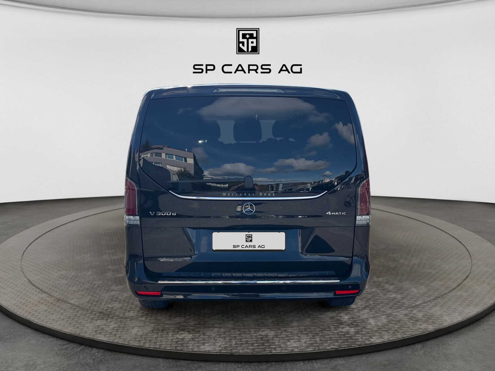 MERCEDES-BENZ V 300 d extralang Avantgarde 4Matic 9G-Tronic-image-3