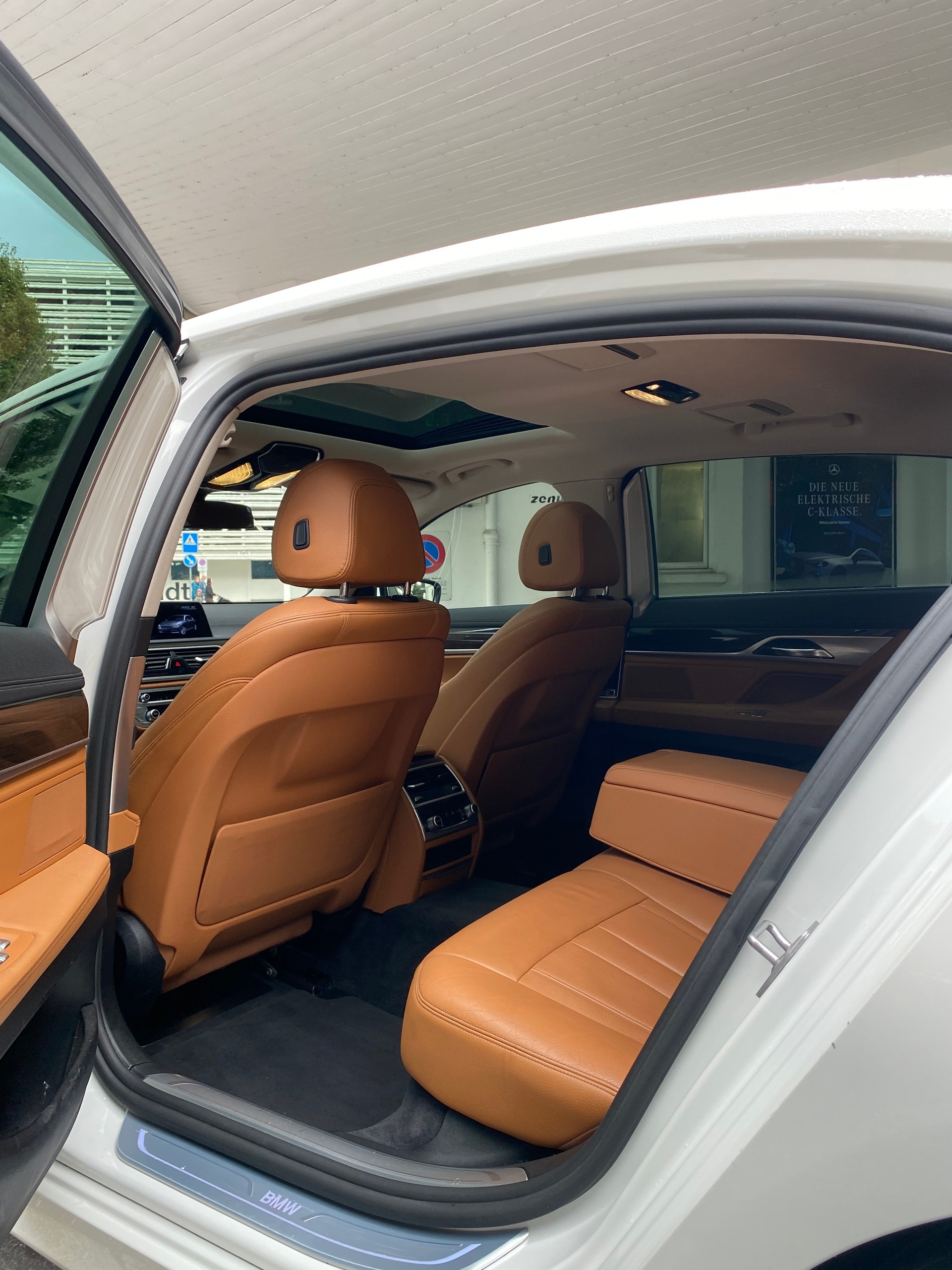 BMW 730Ld xDrive Steptronic-image-8