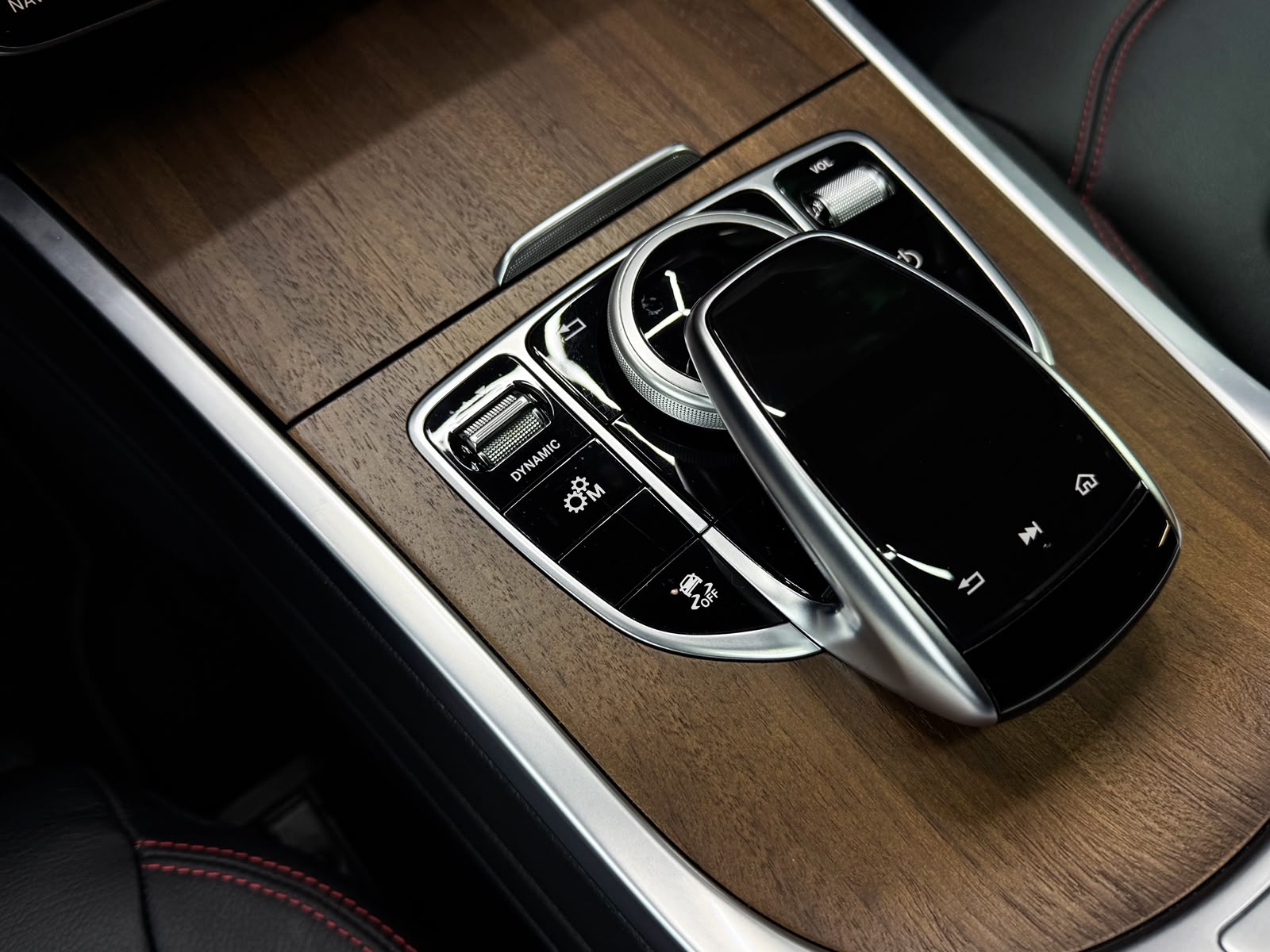 MERCEDES-BENZ G 500 9G-Tronic-image-15