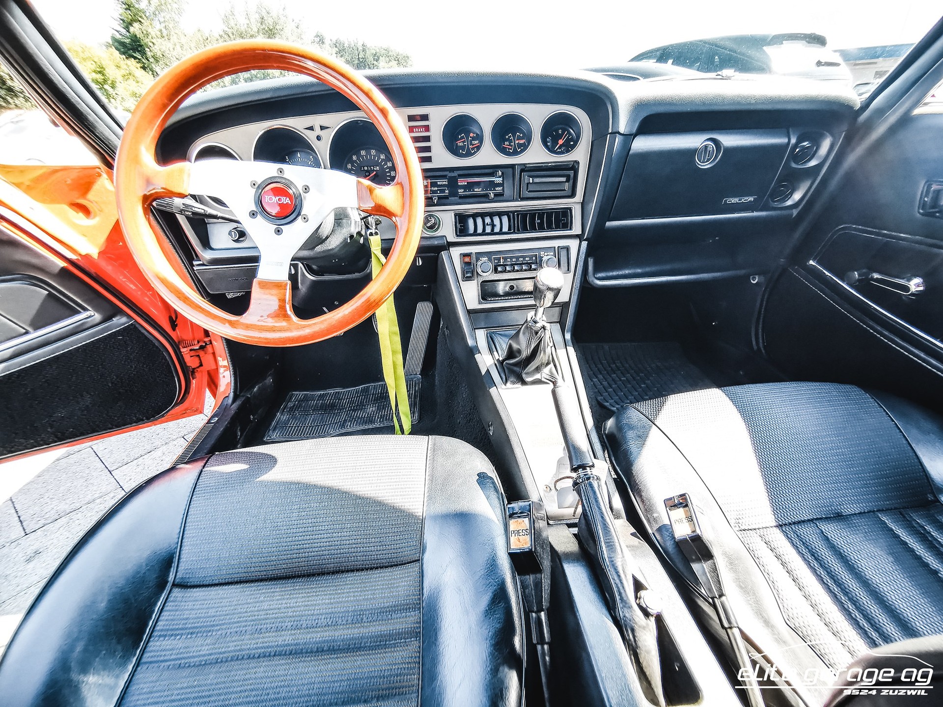 TOYOTA CELICA 2000 GT Liftback-image-12