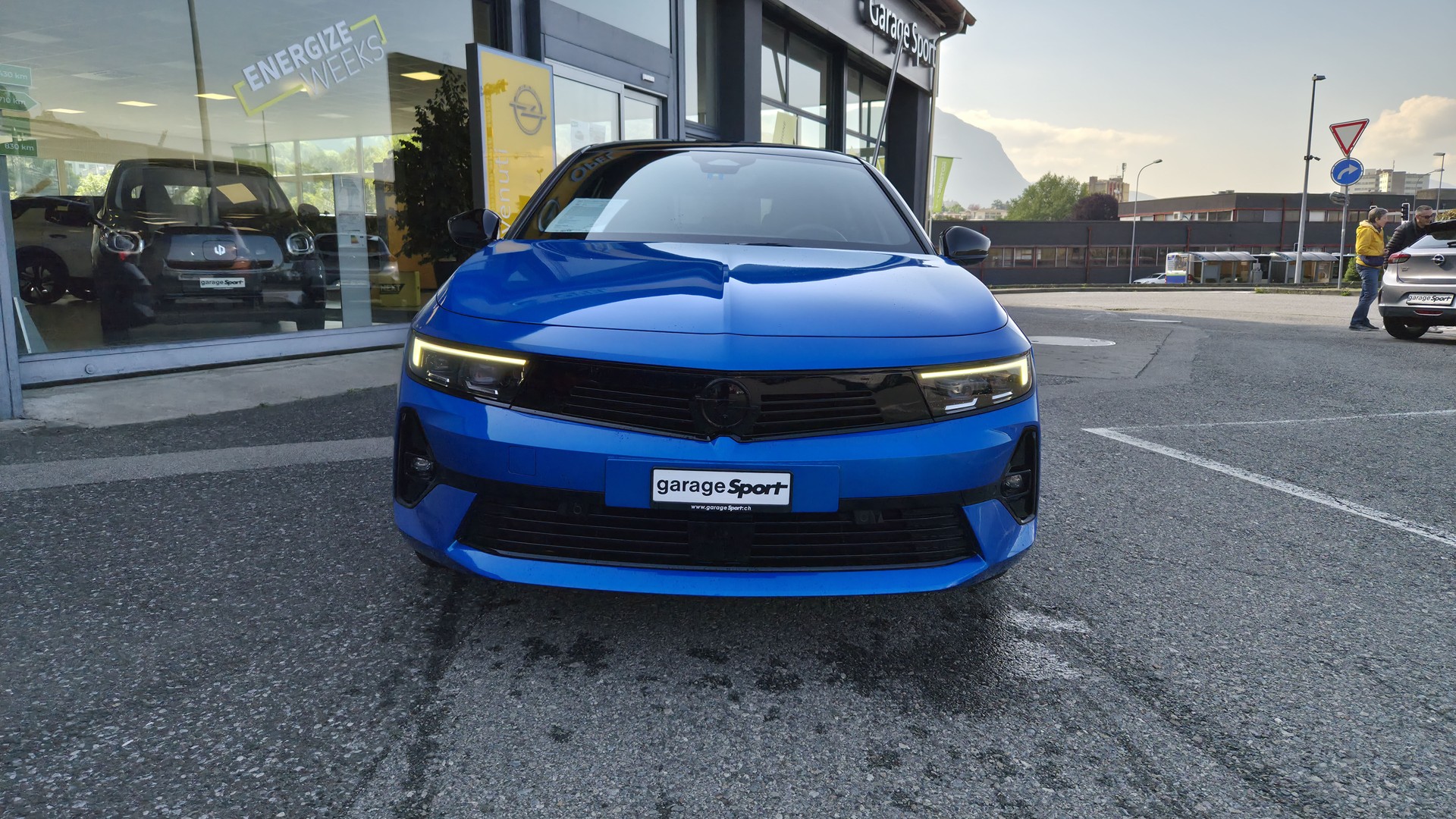 OPEL Astra 54 kWh Swiss Plus-image-1