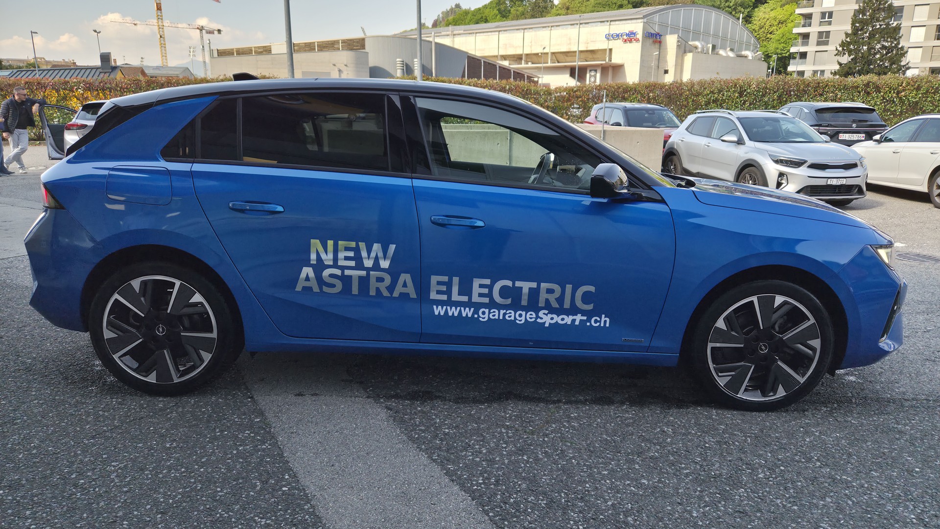 OPEL Astra 54 kWh Swiss Plus-image-7