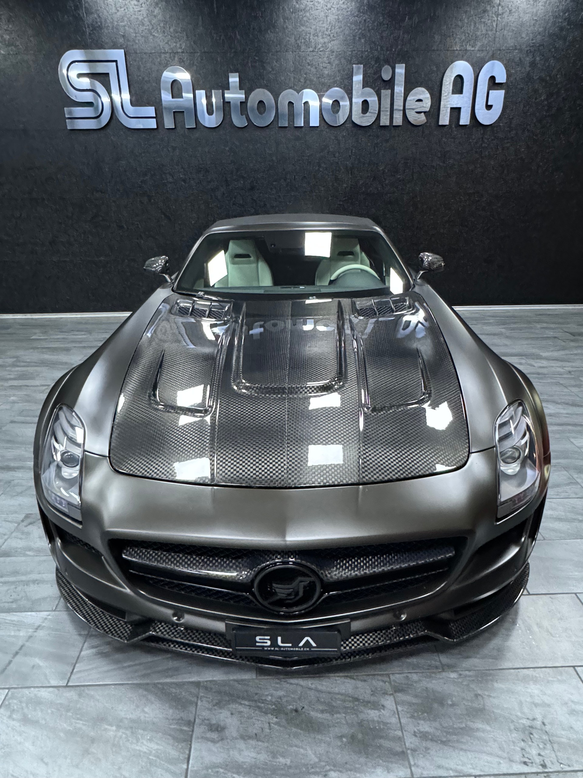 MERCEDES-BENZ SLS 63 AMG Speedshift-image-4