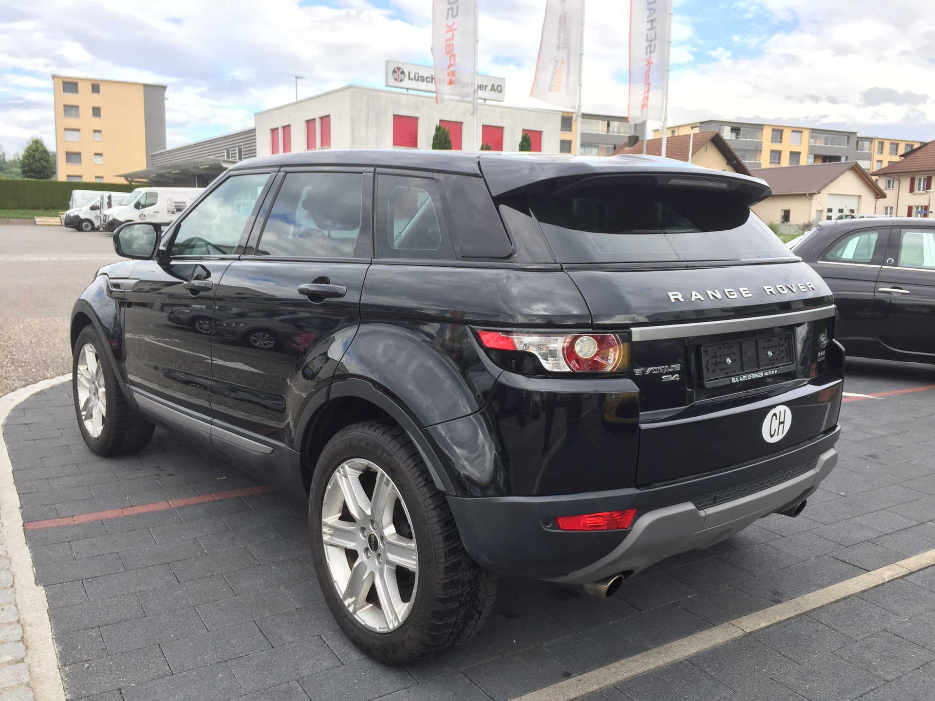 LAND ROVER Range Rover Evoque 2.0 Si4 Dynamic AT6-image-4