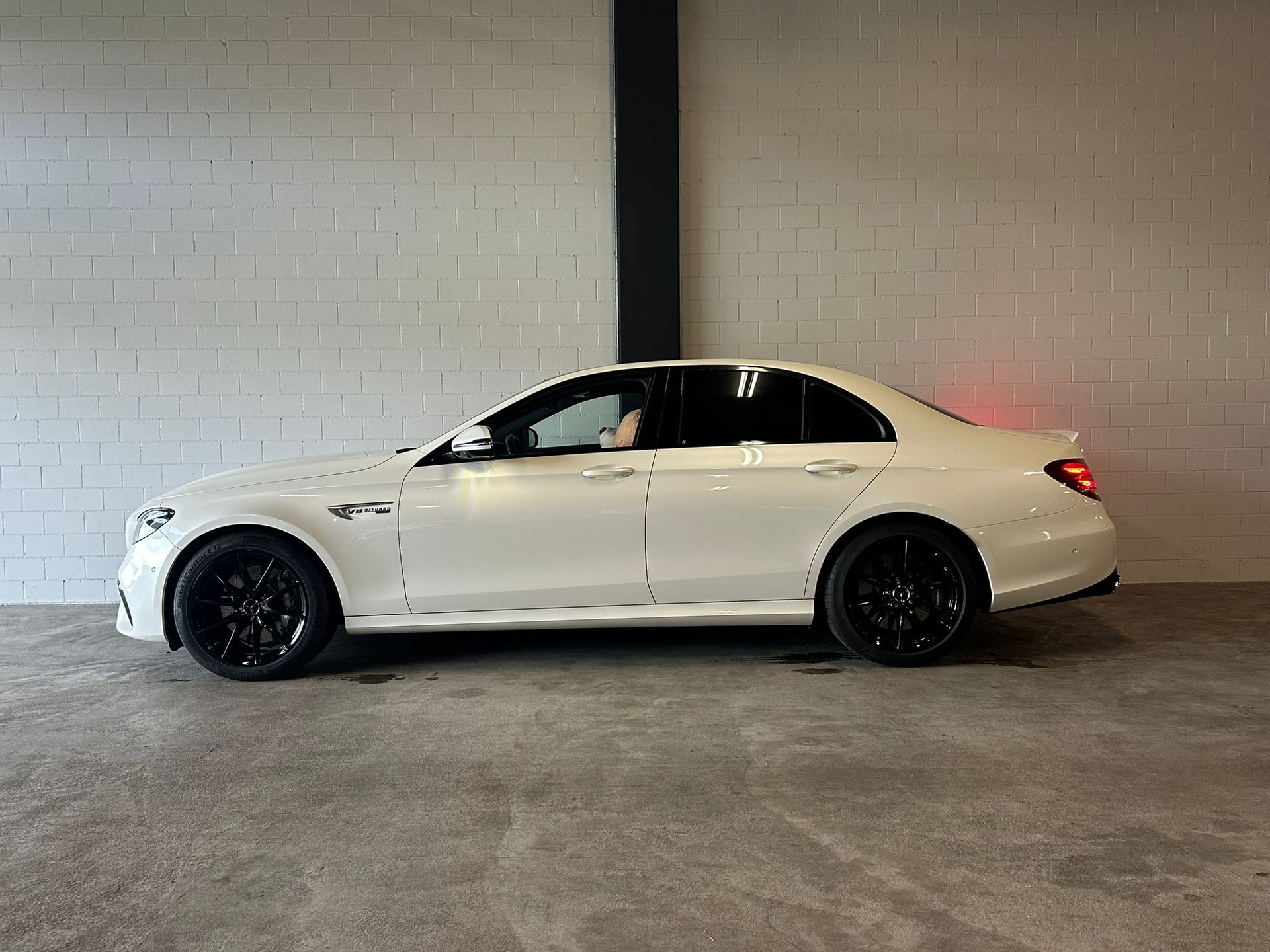 MERCEDES-BENZ E 63 AMG 4Matic Speedshift MCT 700 PS (ohne OPF)-image-0