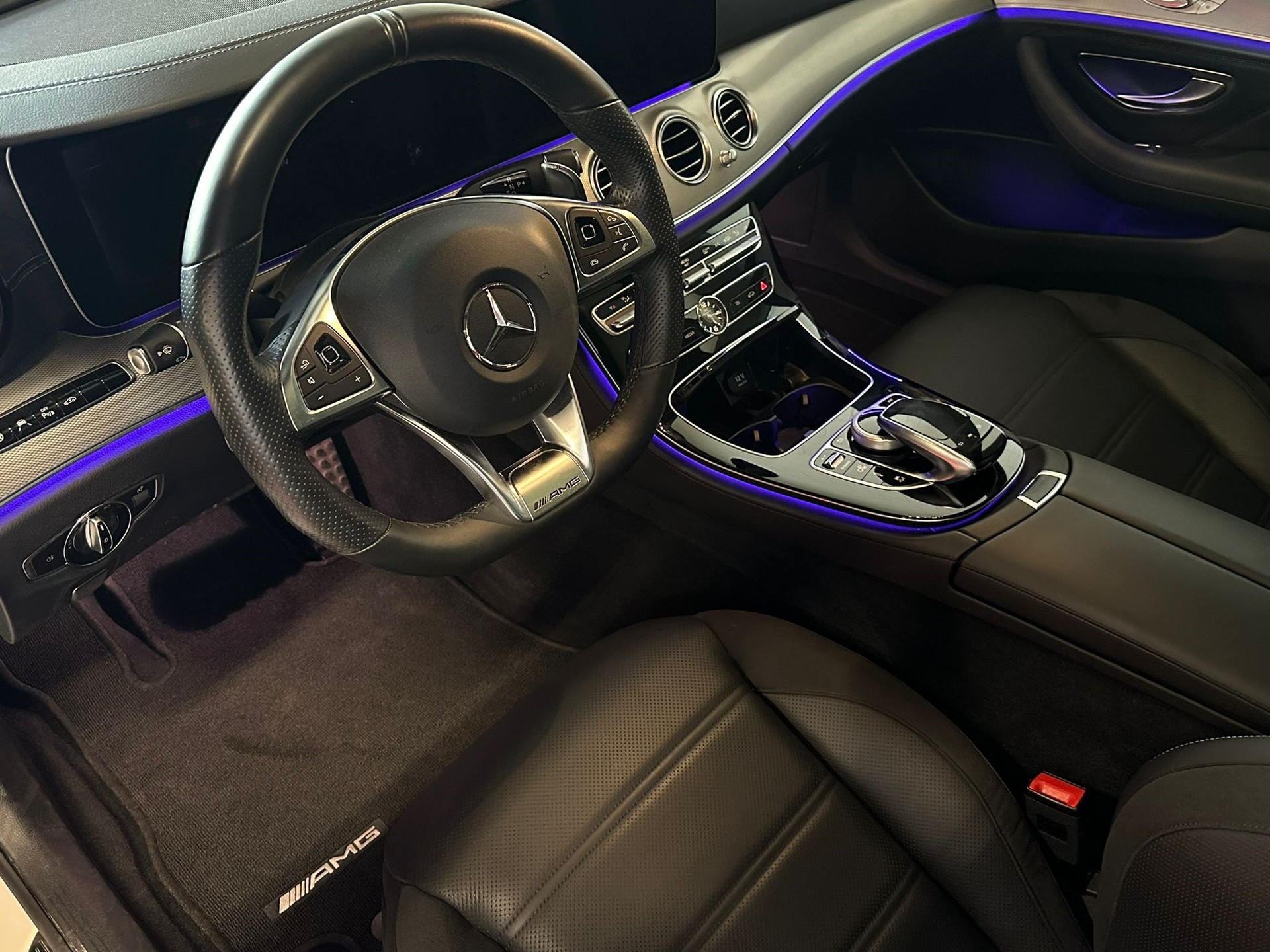 MERCEDES-BENZ E 63 AMG 4Matic Speedshift MCT 700 PS (ohne OPF)-image-4