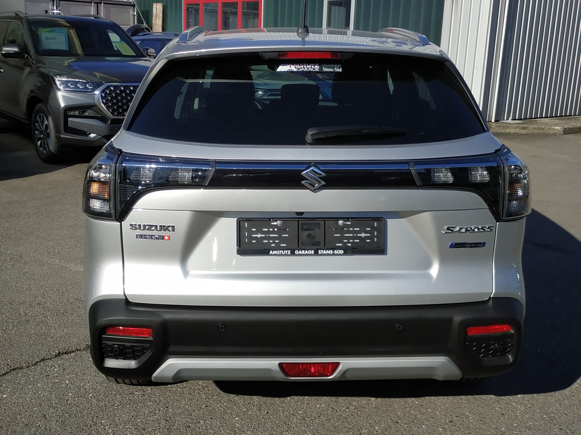 SUZUKI S-Cross 1.5 Compact+ Hybrid-image-8