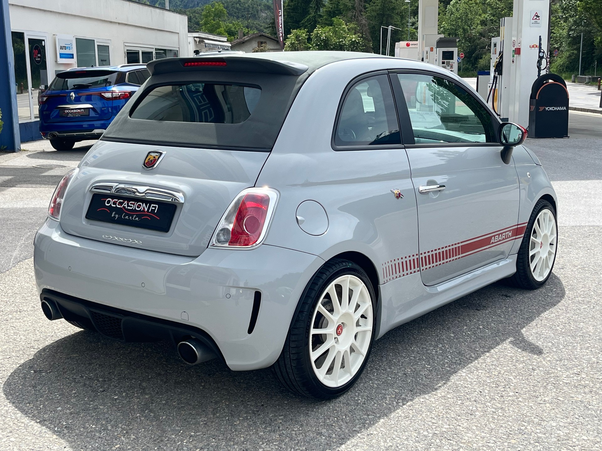 FIAT 500C 1.4 16V Turbo Abarth-image-3