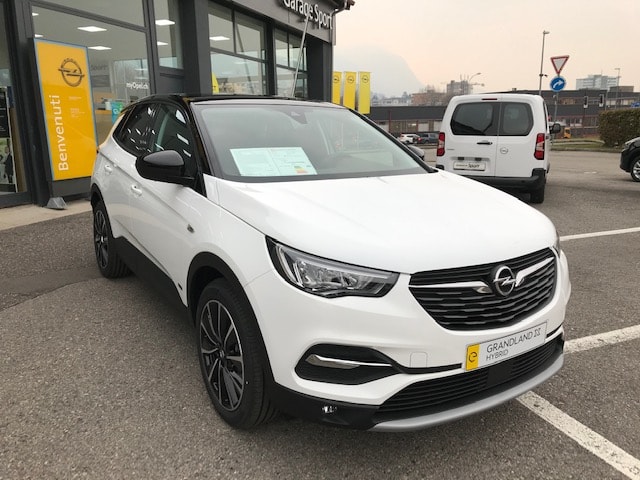 OPEL Grandland X 1.6 Hybrid4 Excellence Automatik
