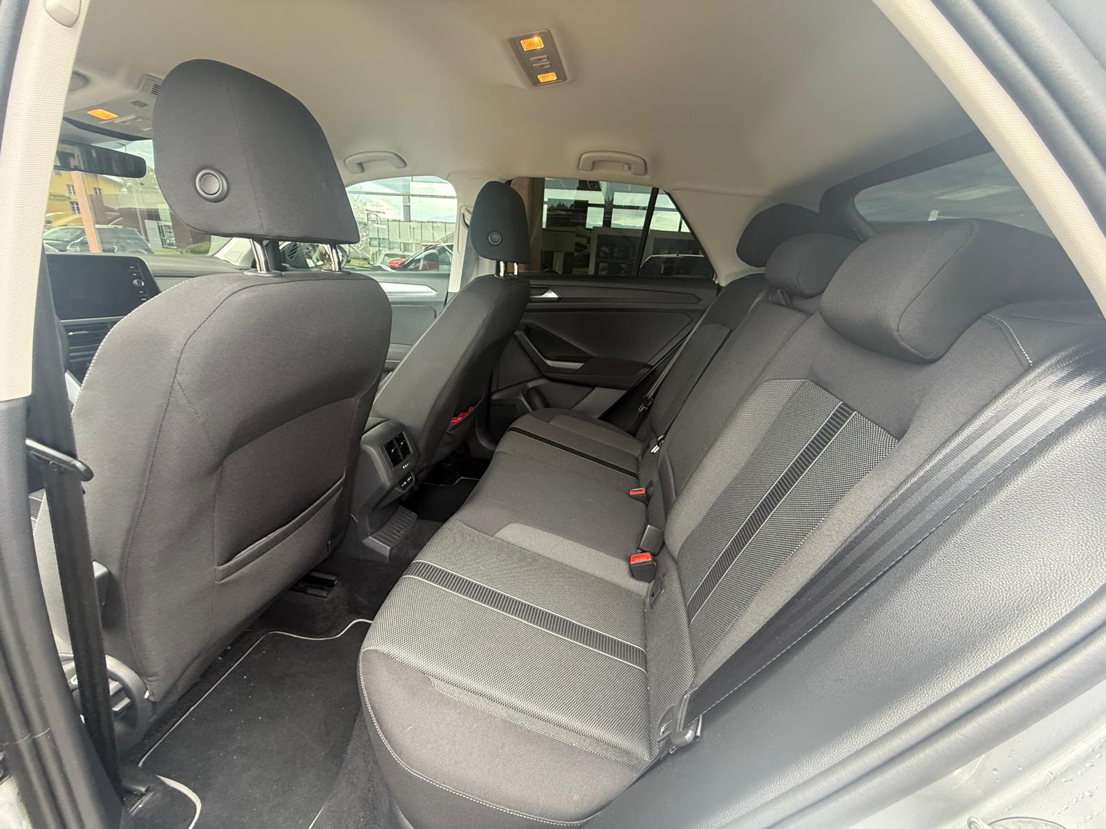 VW T-Roc 1.5 TSI EVO Life-image-7