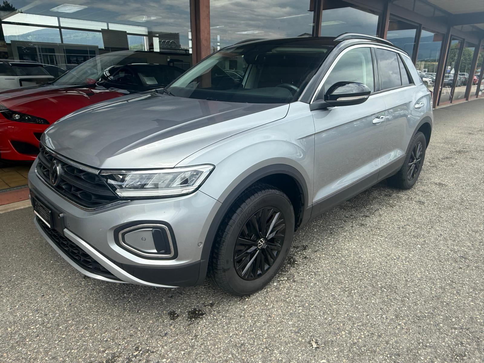 VW T-Roc 1.5 TSI EVO Life-image-1