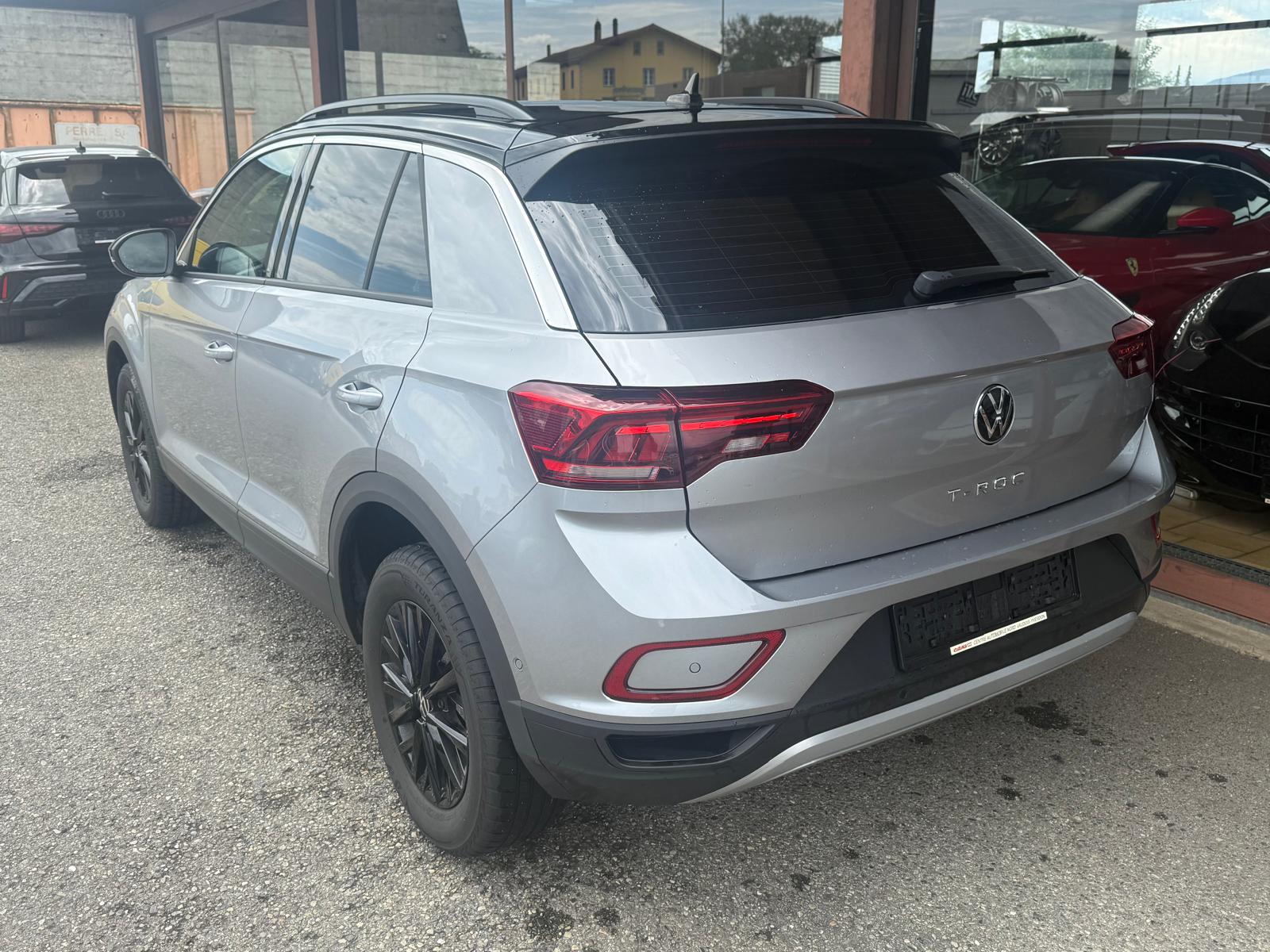 VW T-Roc 1.5 TSI EVO Life-image-3