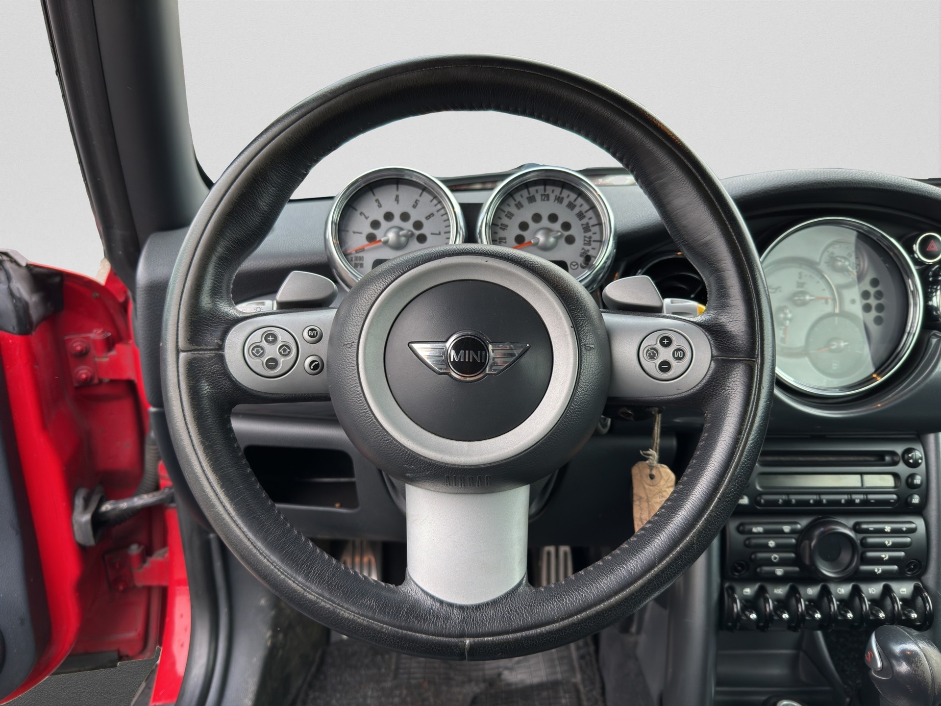 MINI Cooper S Cabriolet-image-10