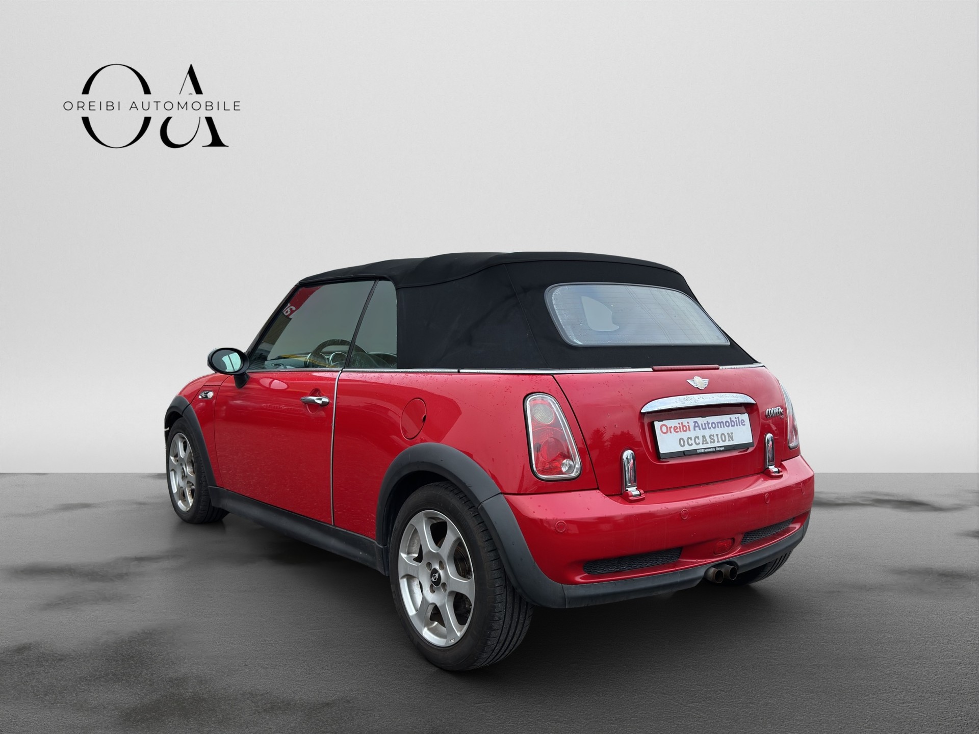 MINI Cooper S Cabriolet-image-3