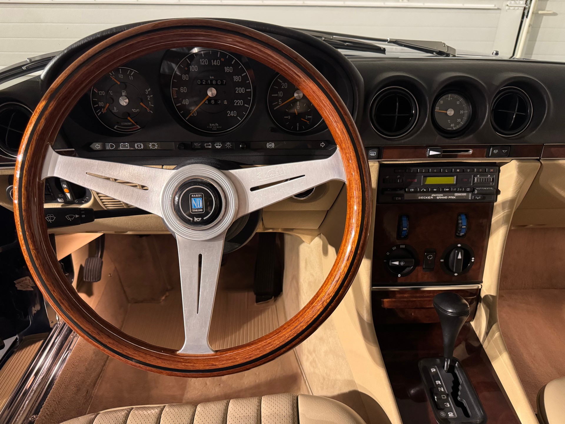 MERCEDES-BENZ 300 SL Automatic-image-9