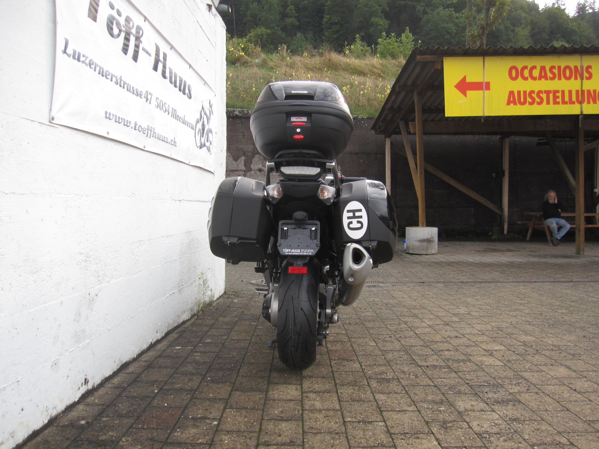 KAWASAKI 1400 GTR-showroom-element-3