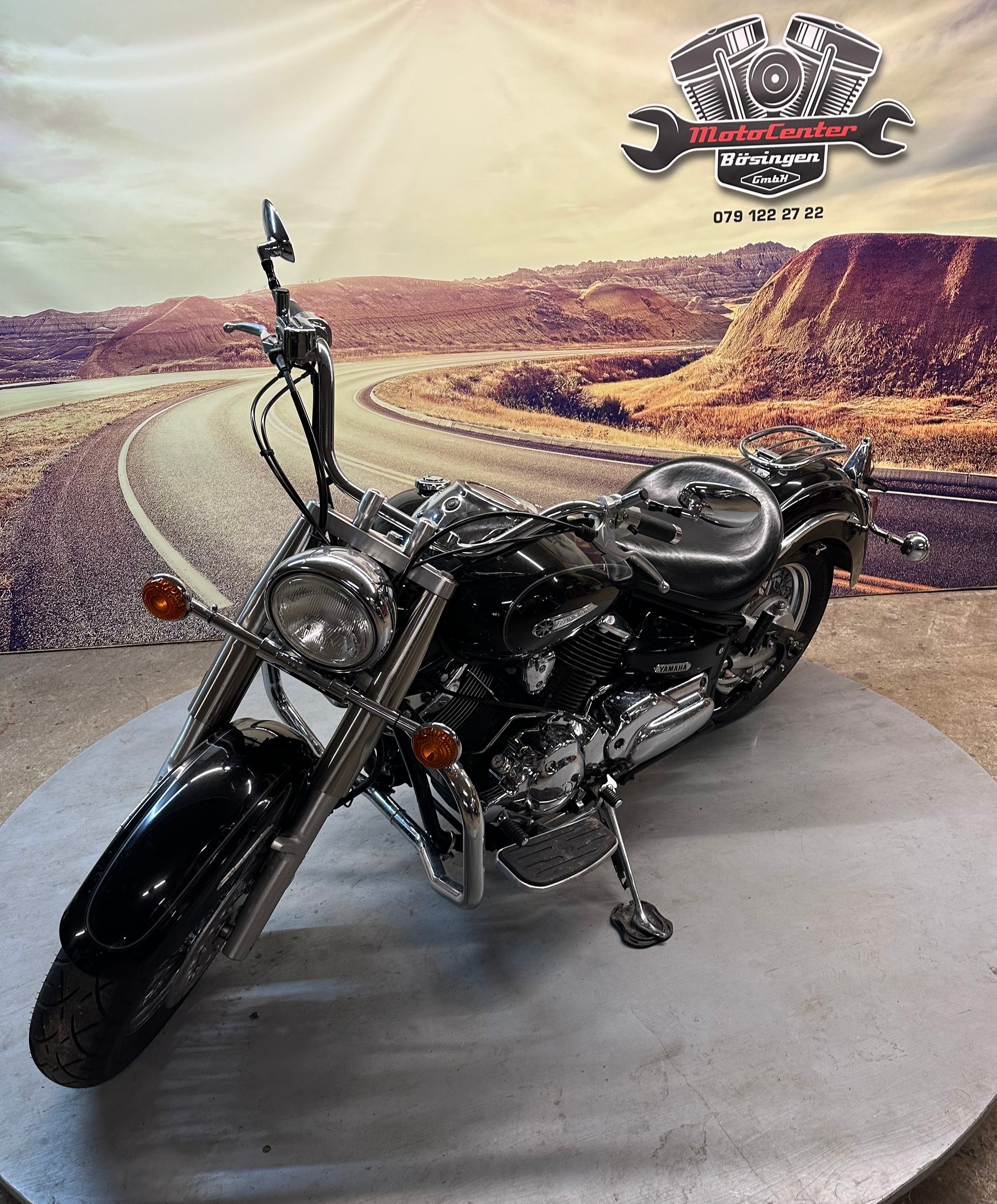 YAMAHA XVS 1100 A Drag Star Classic-showroom-element-3