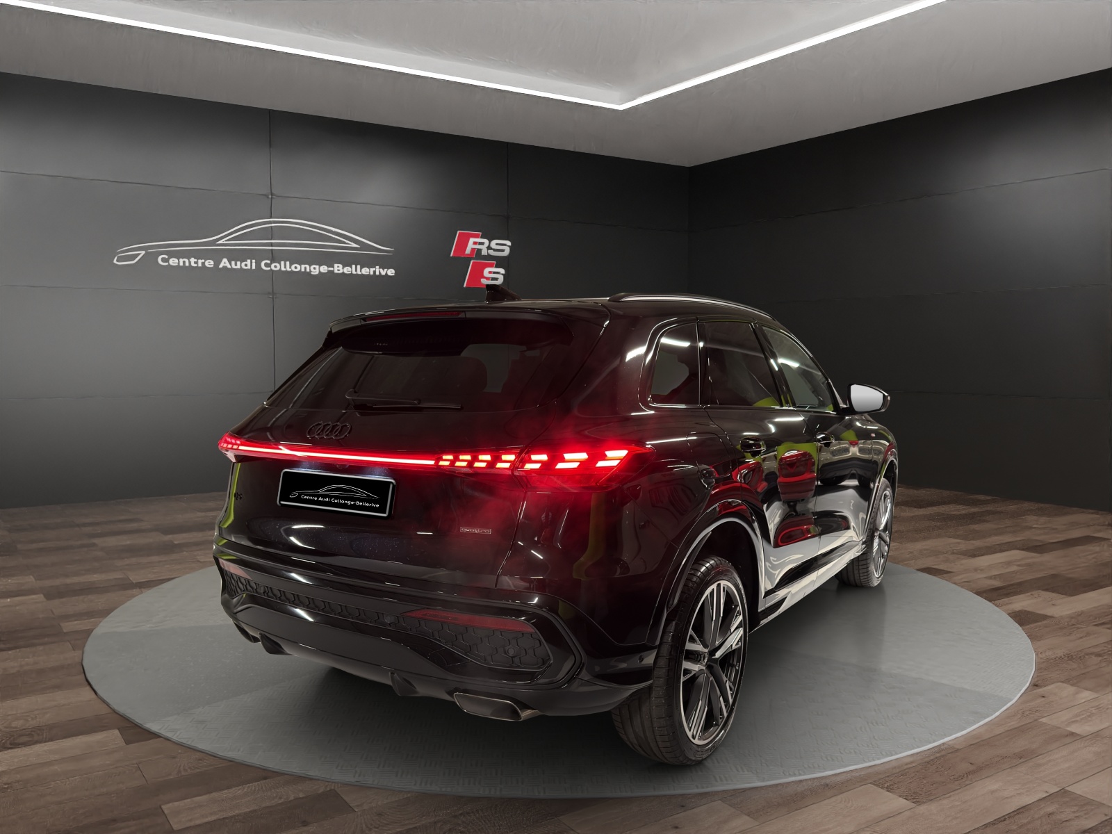 AUDI Q5 TFSI quatto 150 kW S-tronic-image-5
