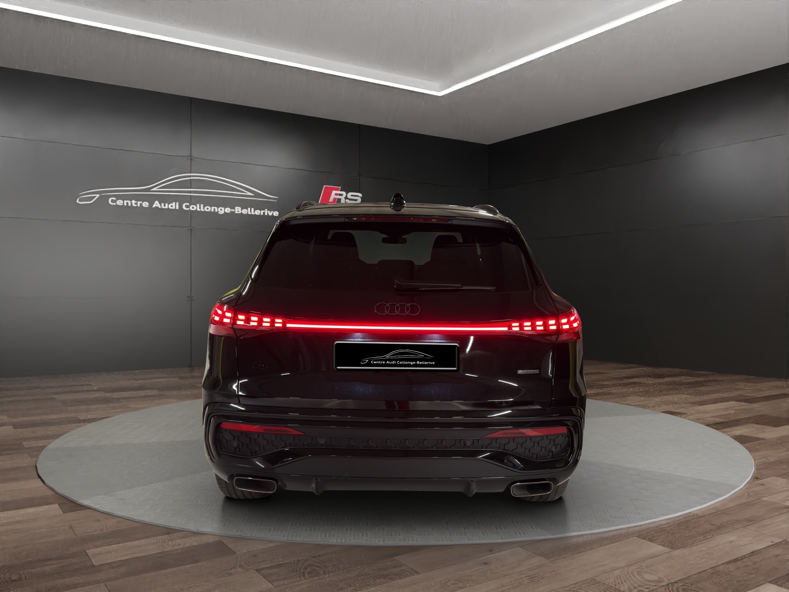 AUDI Q5 TFSI quatto 150 kW S-tronic-image-4