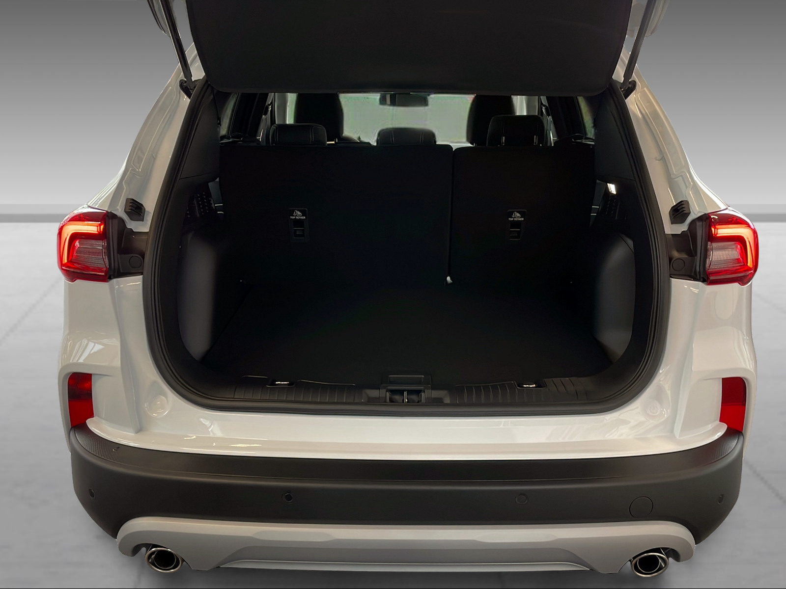 FORD Kuga 2.5 Hybrid Titanium 4x4-image-11