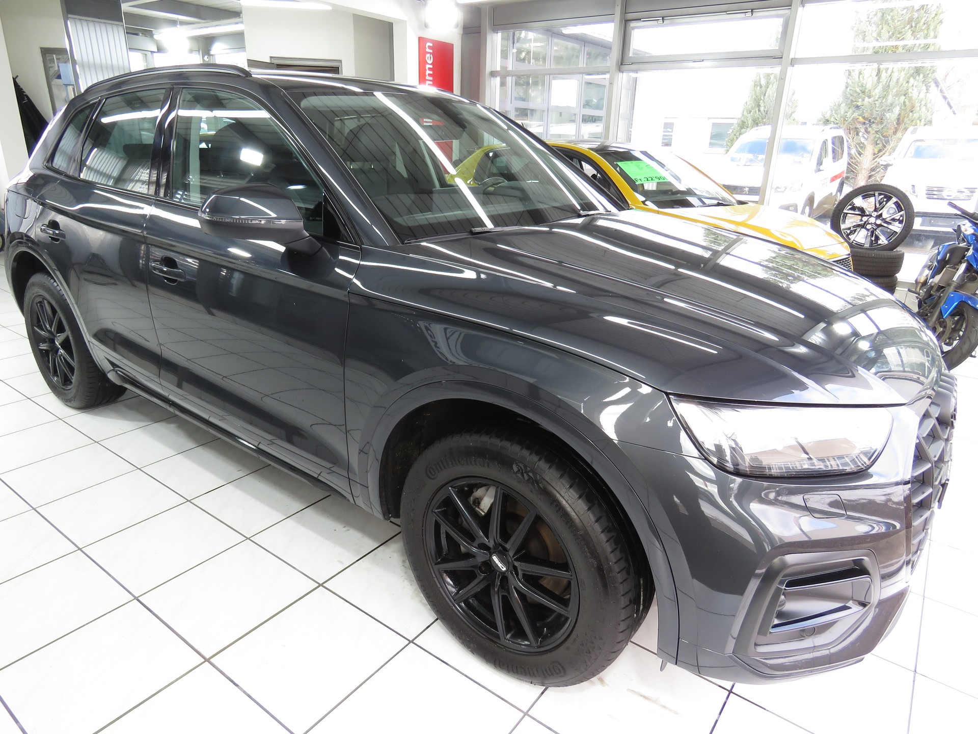 AUDI Q5 40 TDI advanced Quattro S-tronic (Automat)-image-2