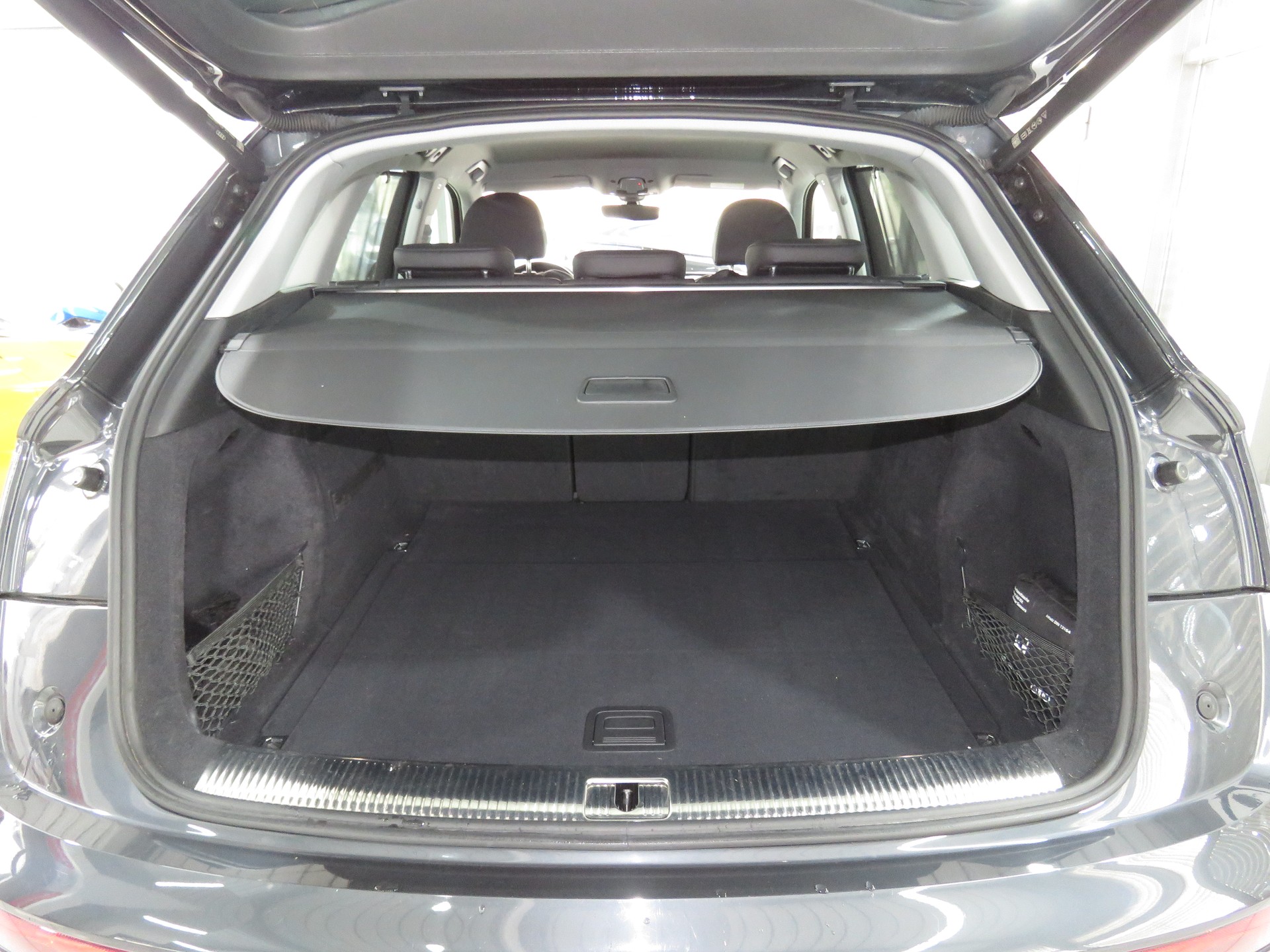 AUDI Q5 40 TDI advanced Quattro S-tronic (Automat)-image-9