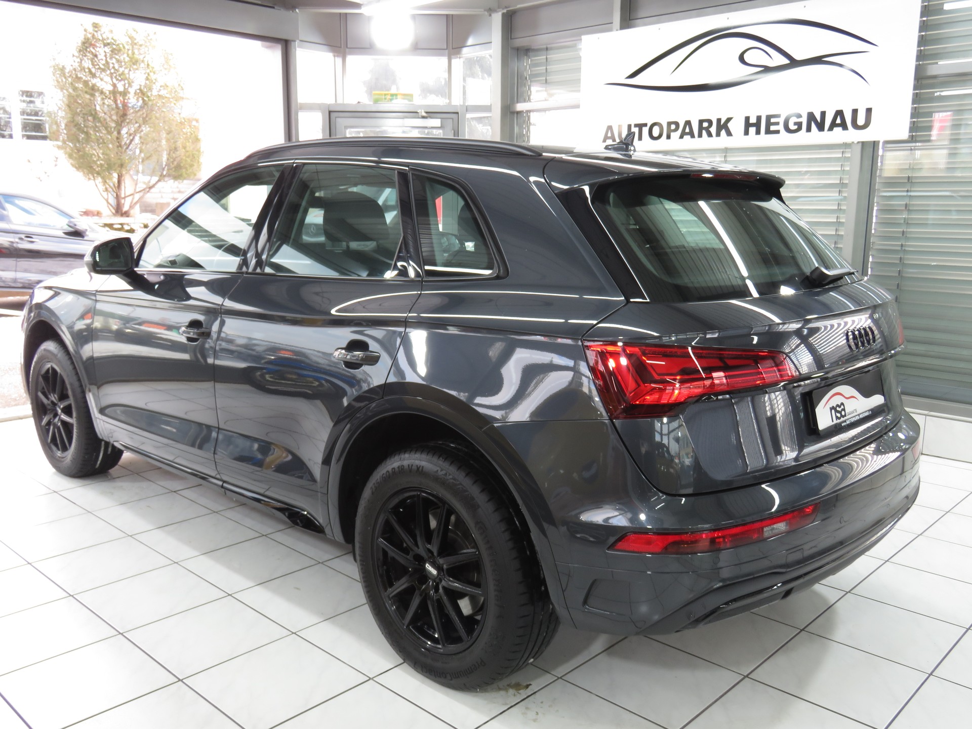 AUDI Q5 40 TDI advanced Quattro S-tronic (Automat)-image-5