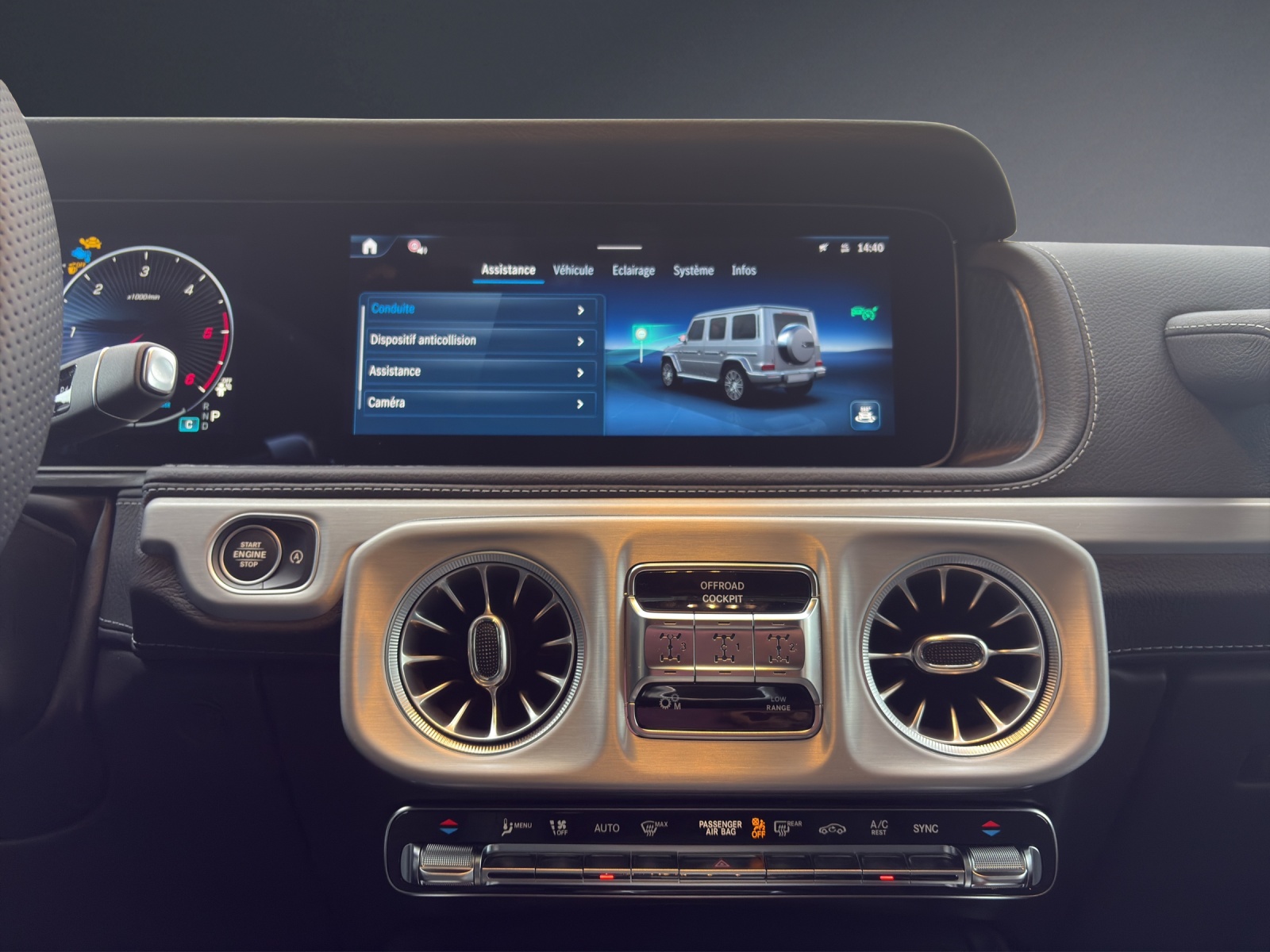MERCEDES-BENZ G 450d-image-8
