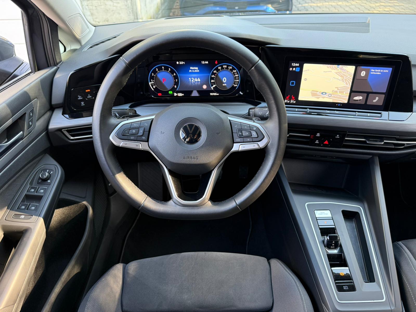 VW Golf 1.5 eTSI mHEV ACT Style DSG-image-21
