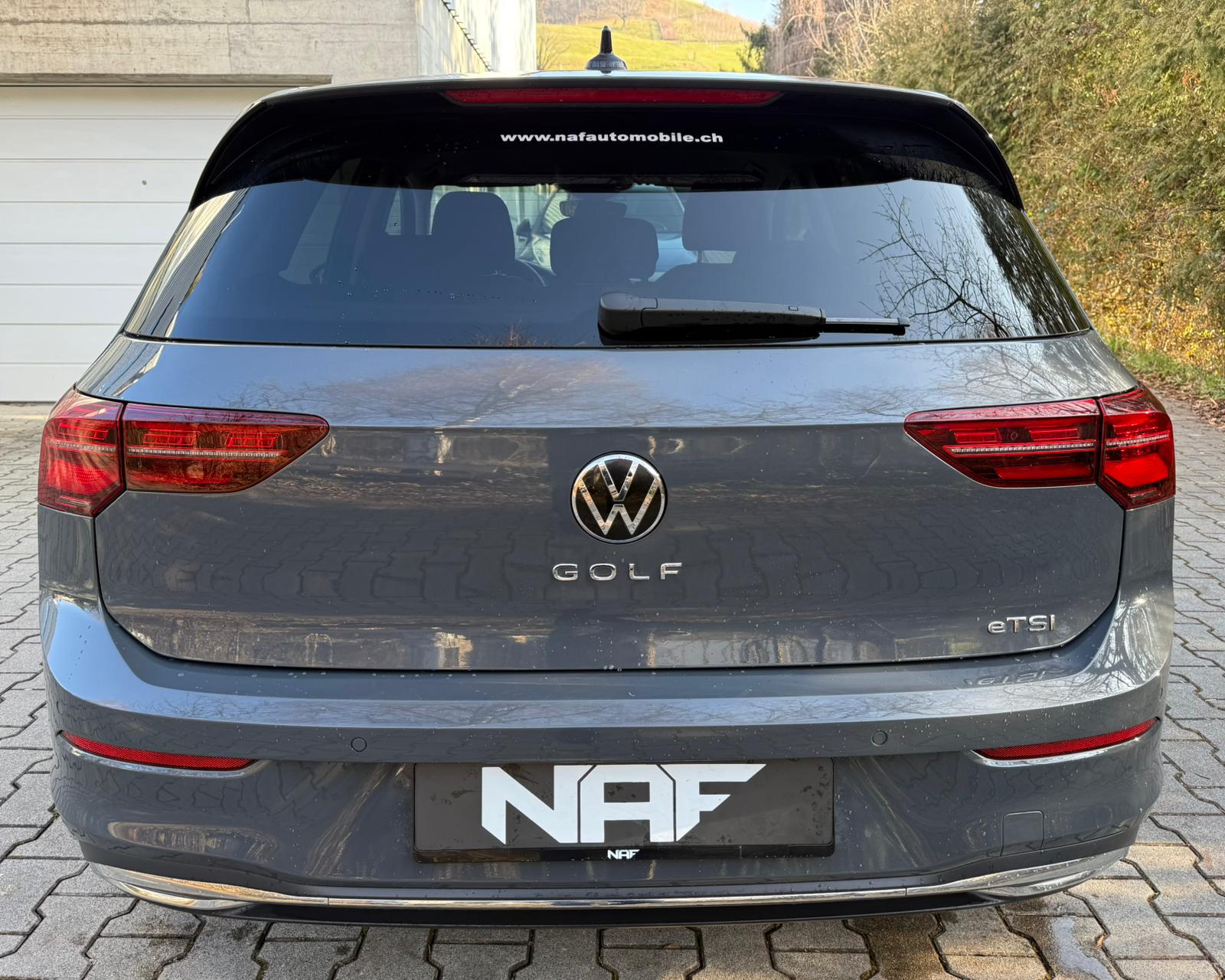 VW Golf 1.5 eTSI mHEV ACT Style DSG-image-3