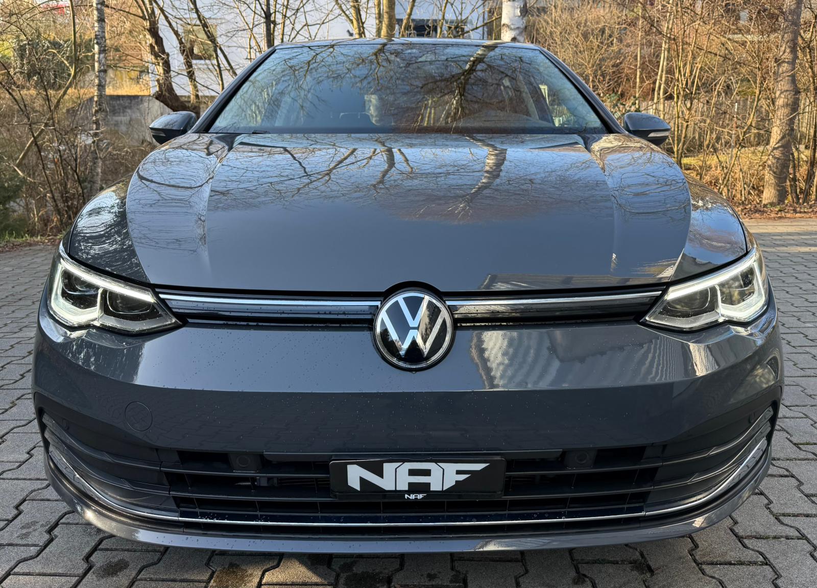 VW Golf 1.5 eTSI mHEV ACT Style DSG-image-7