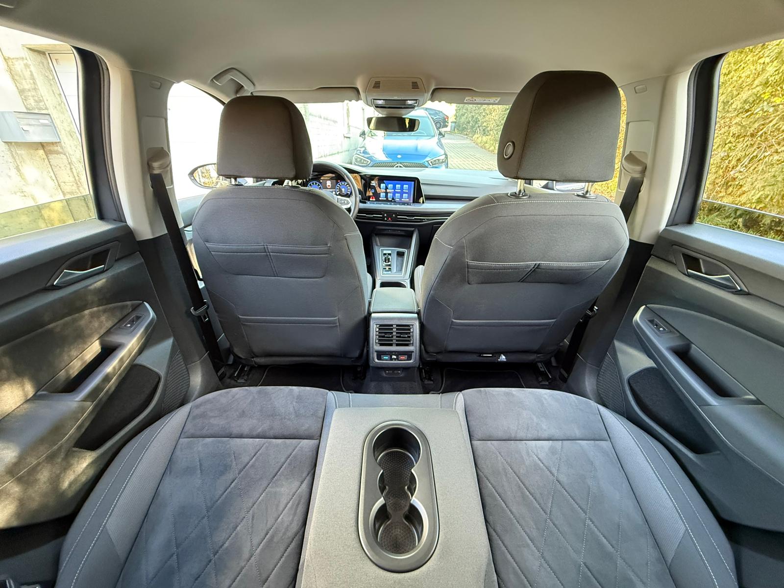 VW Golf 1.5 eTSI mHEV ACT Style DSG-image-15