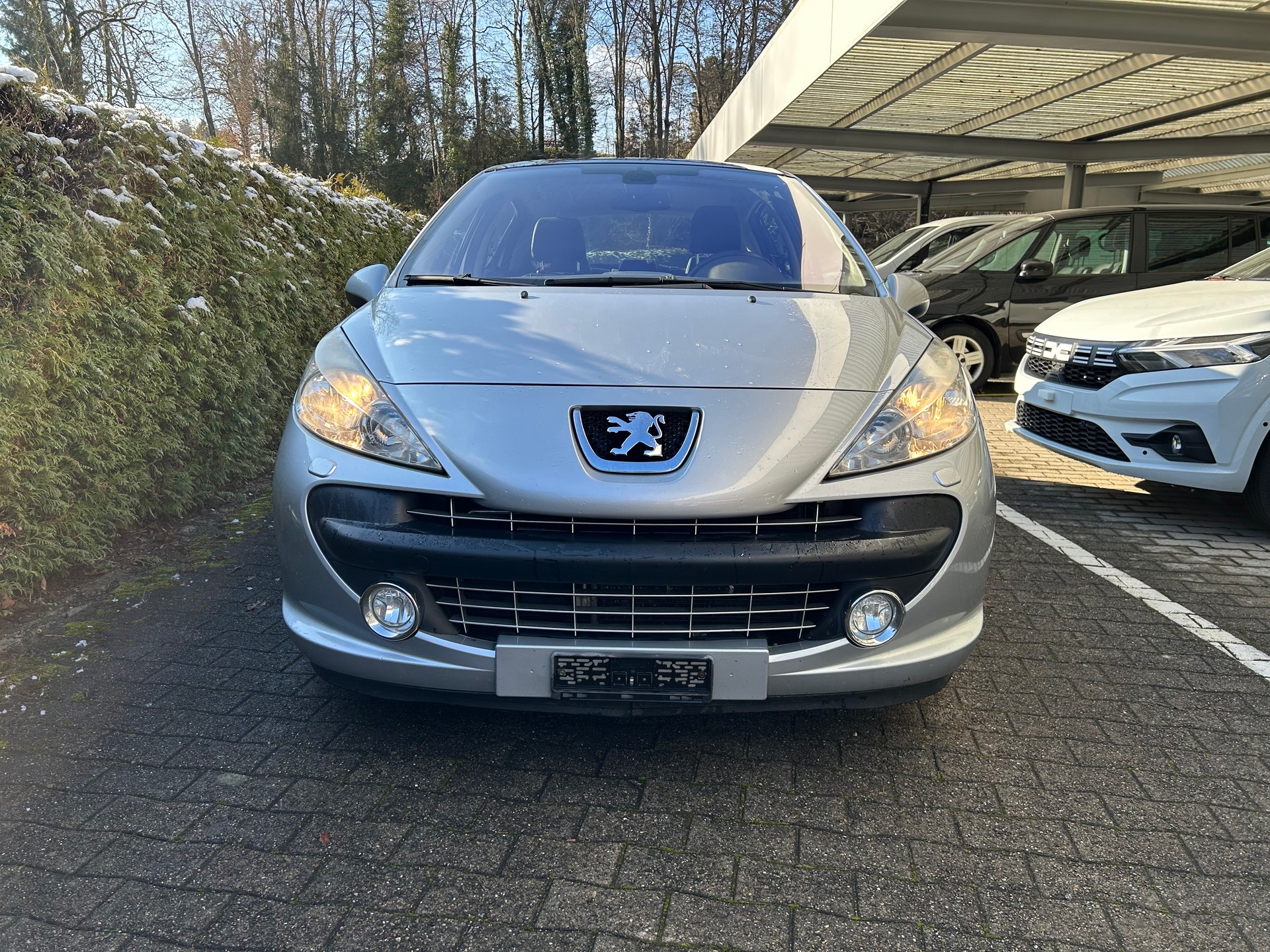 PEUGEOT 207 1.6 16V Black&Silver-image-0