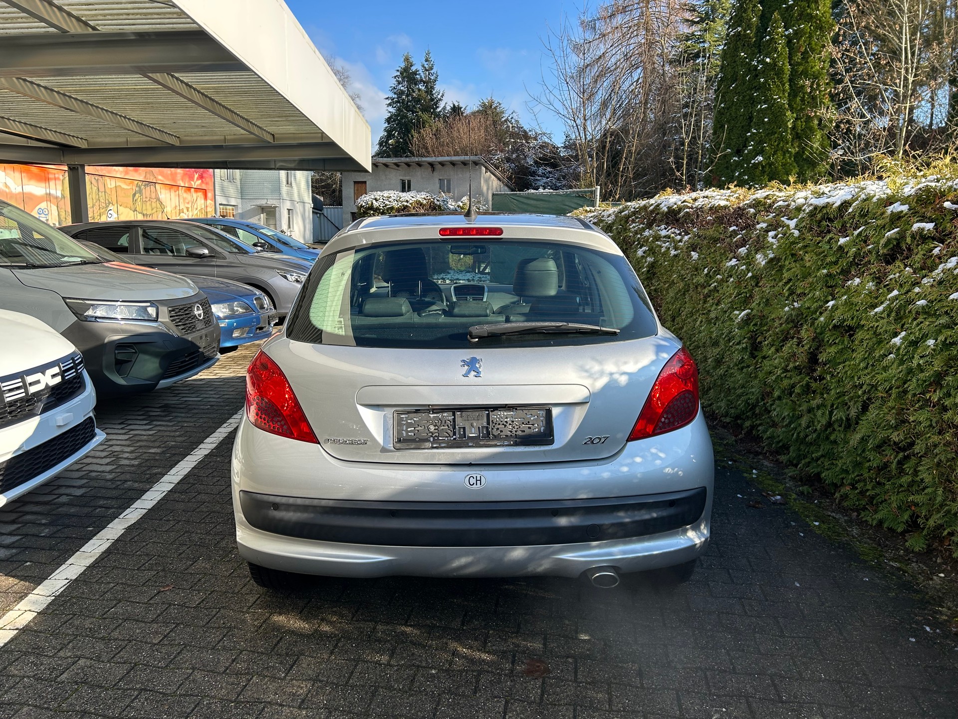 PEUGEOT 207 1.6 16V Black&Silver-image-4