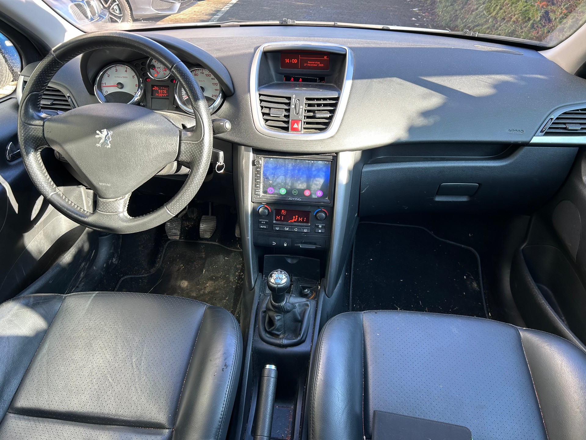 PEUGEOT 207 1.6 16V Black&Silver-image-10