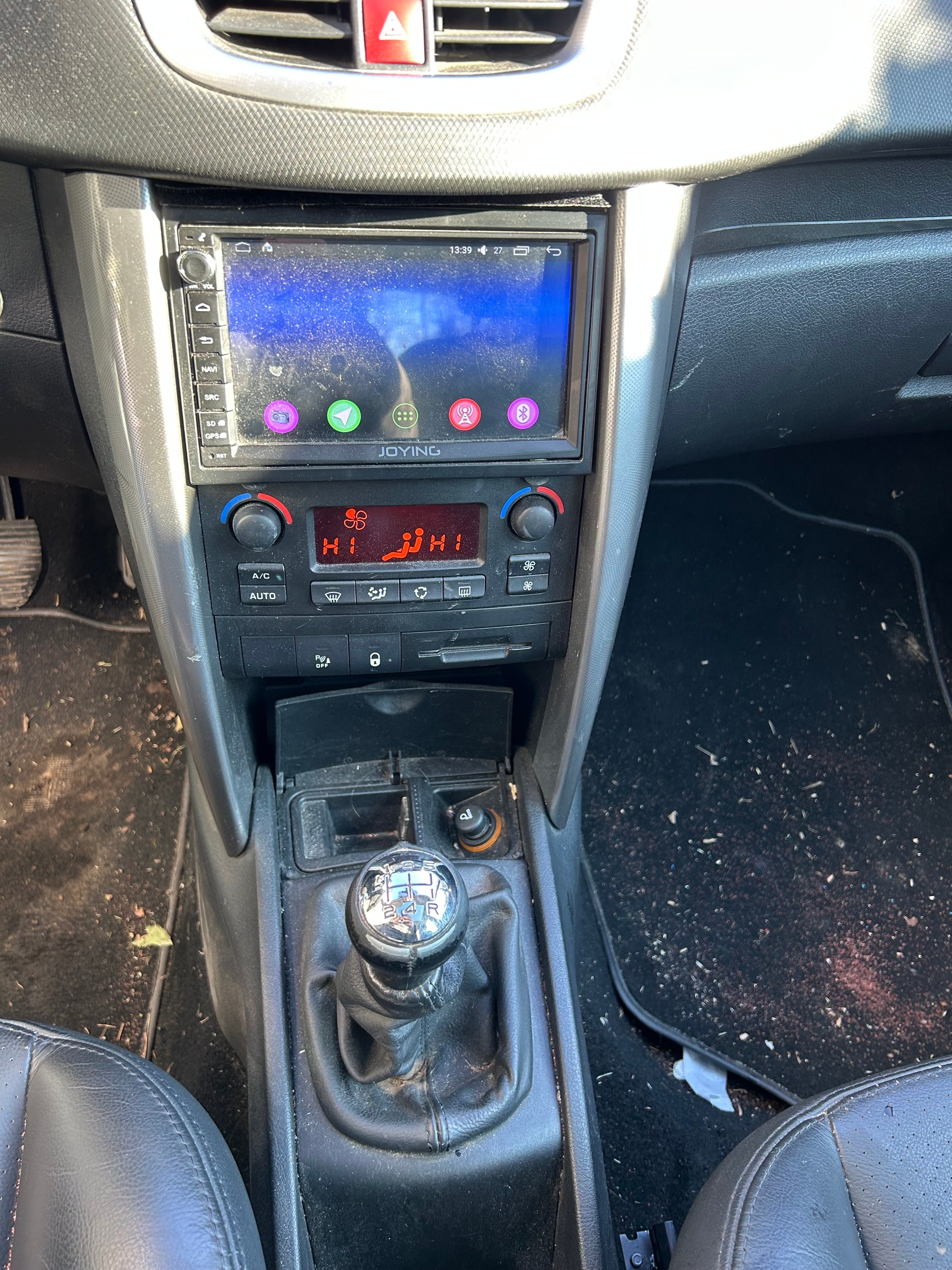 PEUGEOT 207 1.6 16V Black&Silver-image-9