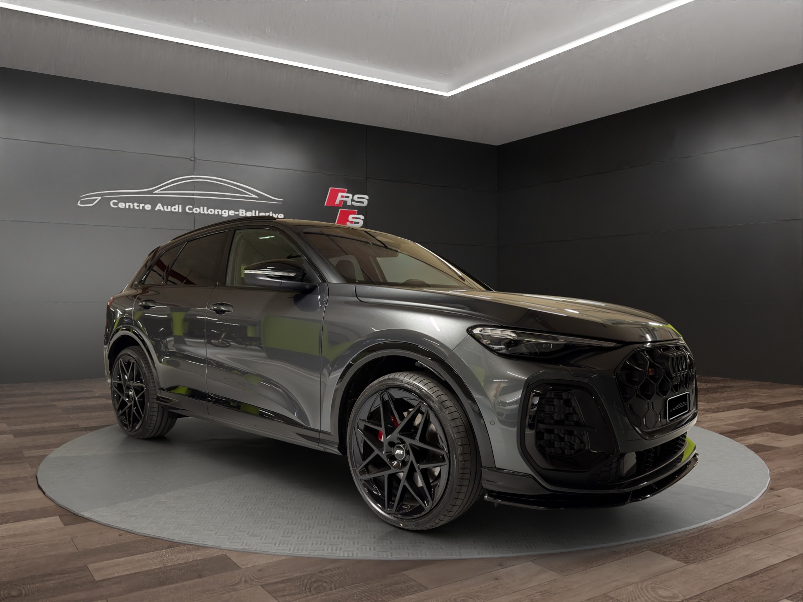 AUDI SQ5 TFSI quattro S-tronic-image-7