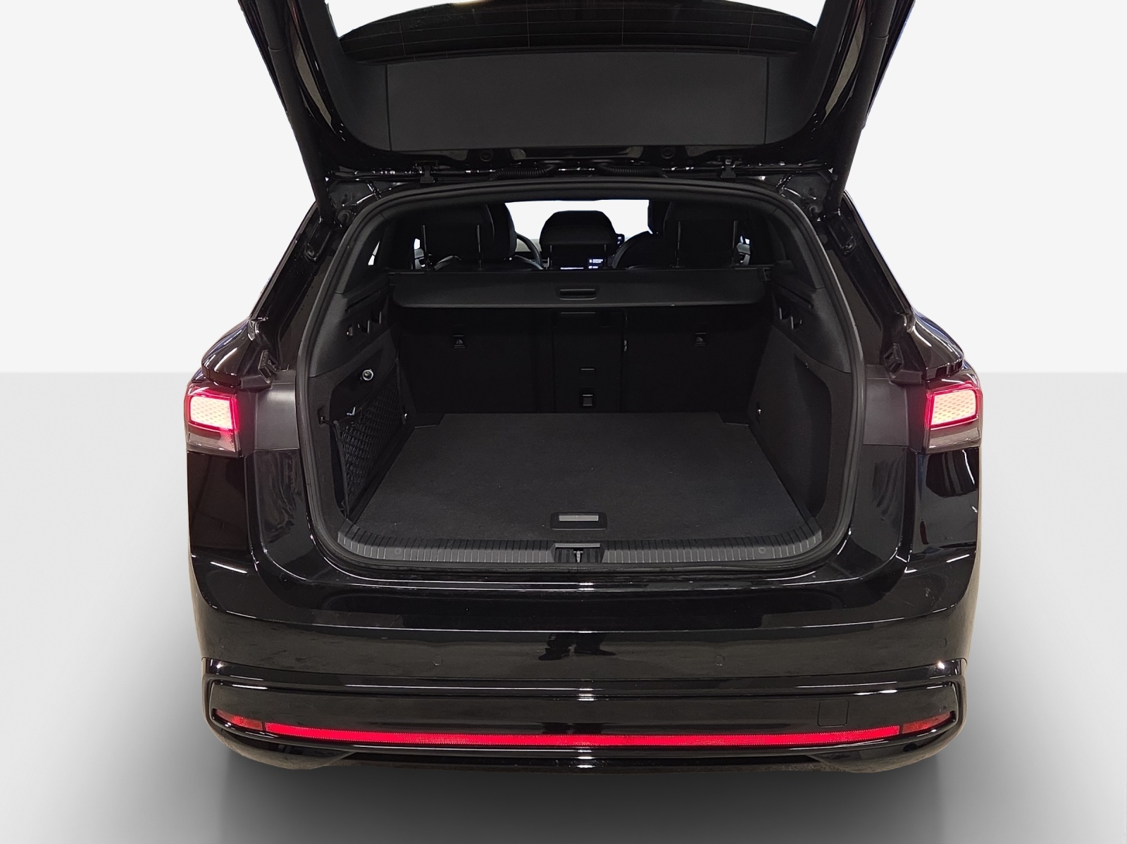 VW ID.7 Tourer Pro 77 kWh United-image-12