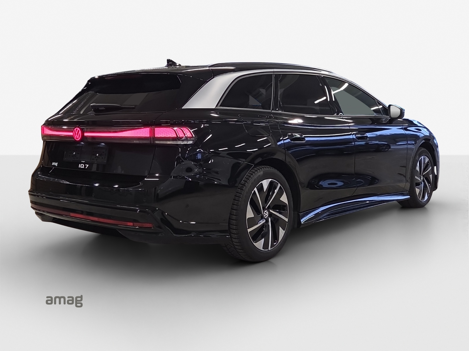 VW ID.7 Tourer Pro 77 kWh United-image-4