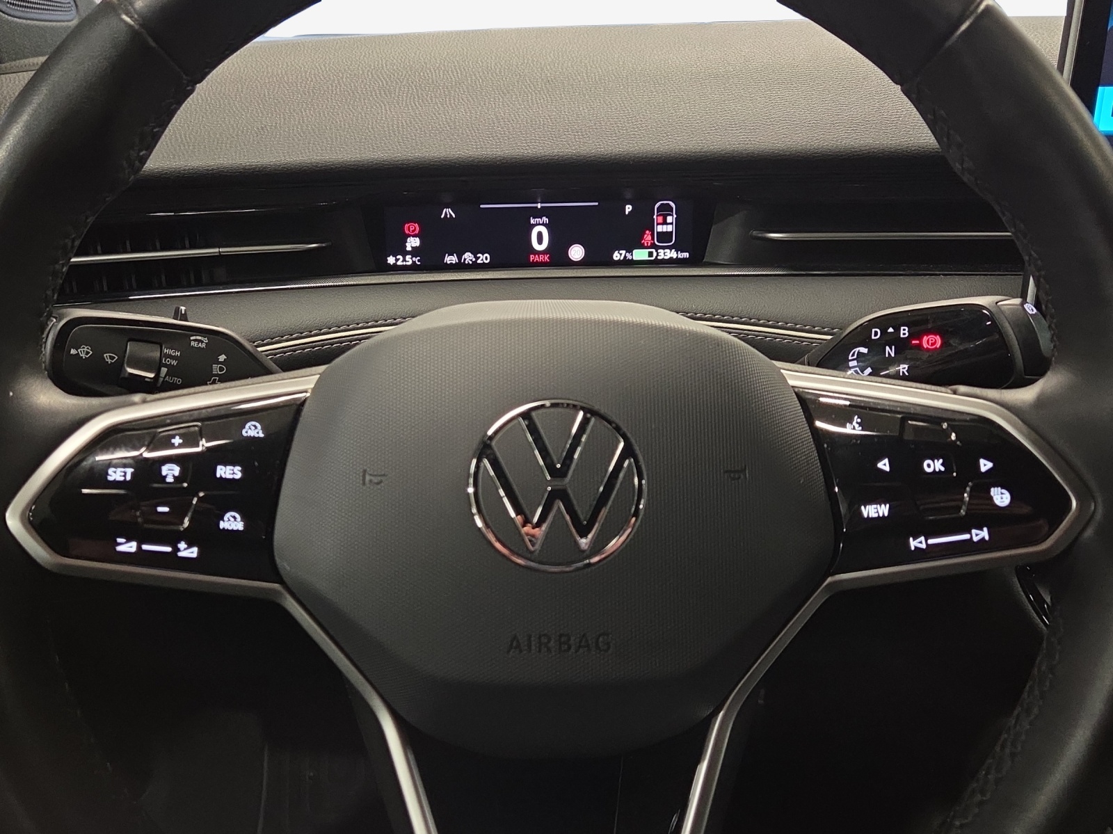VW ID.7 Tourer Pro 77 kWh United-image-14