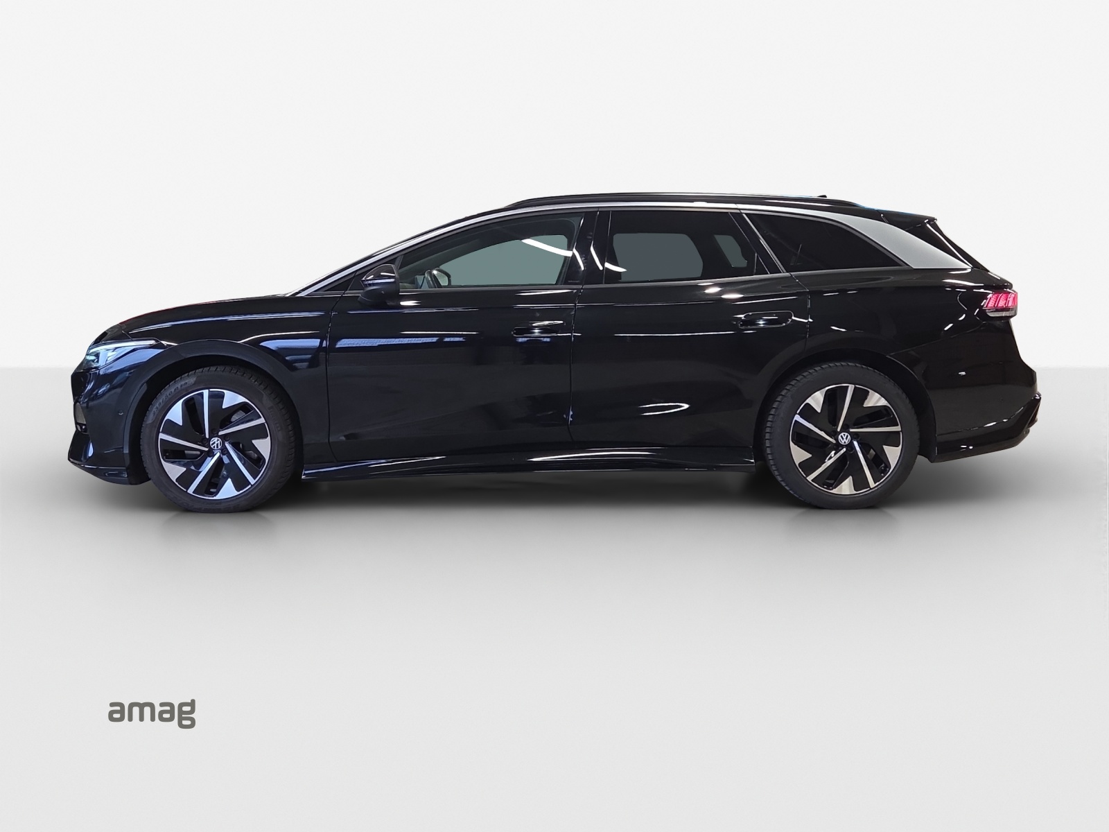 VW ID.7 Tourer Pro 77 kWh United-showroom-element-1