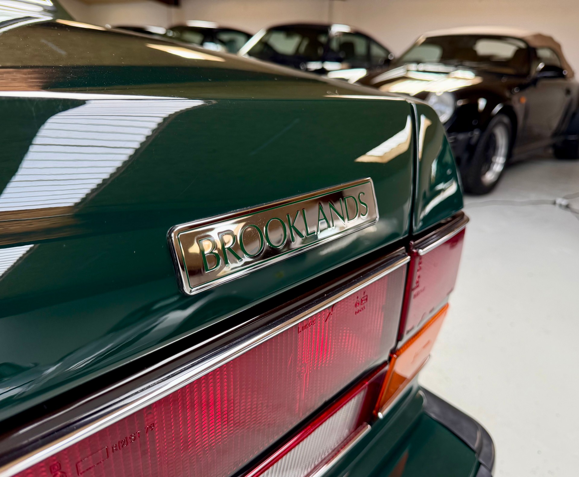 BENTLEY Brooklands LWB-image-7