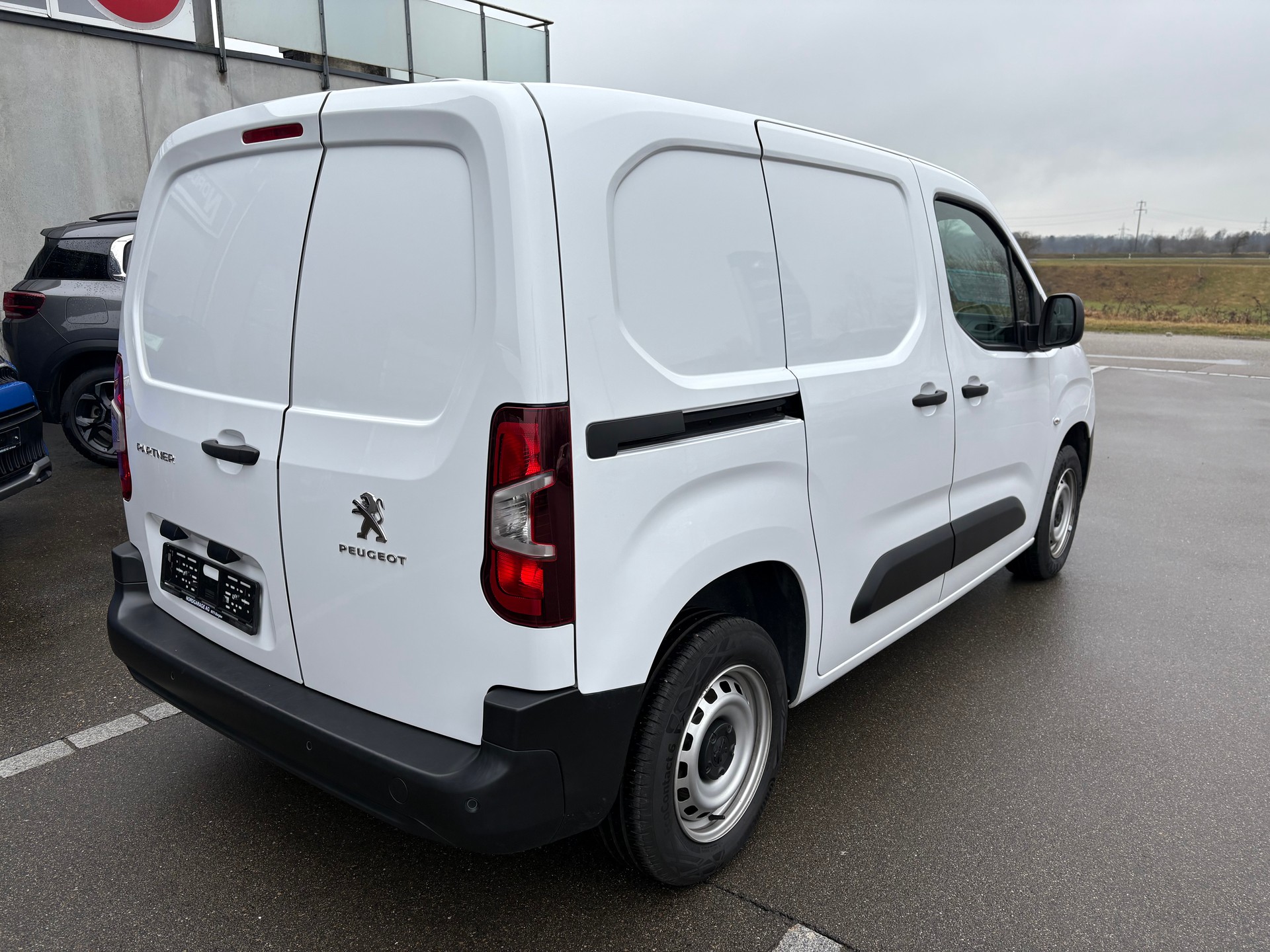 PEUGEOT Partner Kaw. 650 Standard 1.2 PureTech 110 S/S-image-2