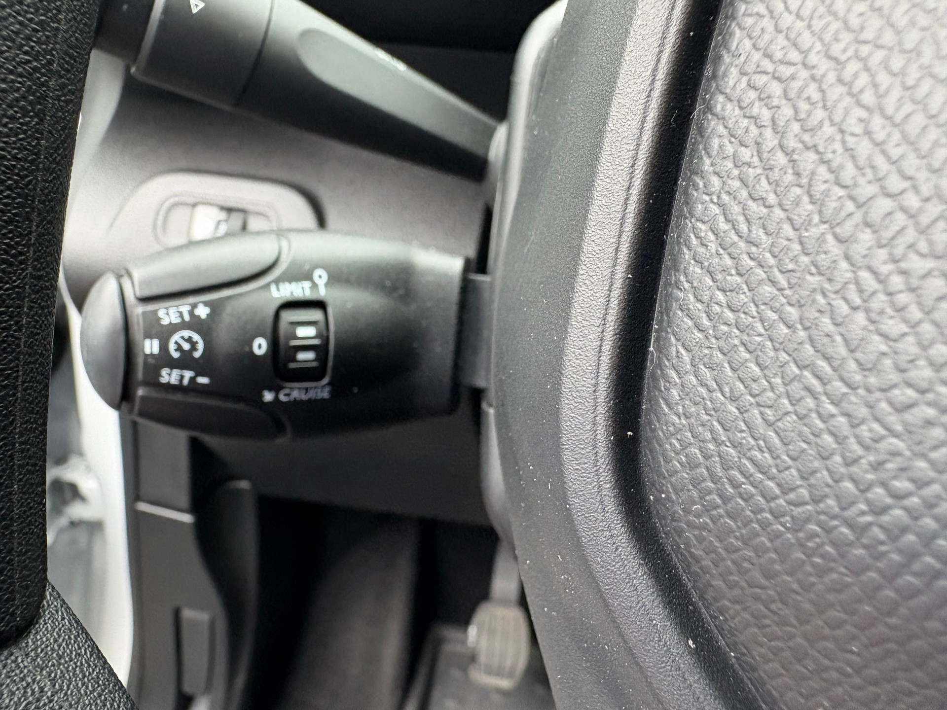 PEUGEOT Partner Kaw. 650 Standard 1.2 PureTech 110 S/S-image-11