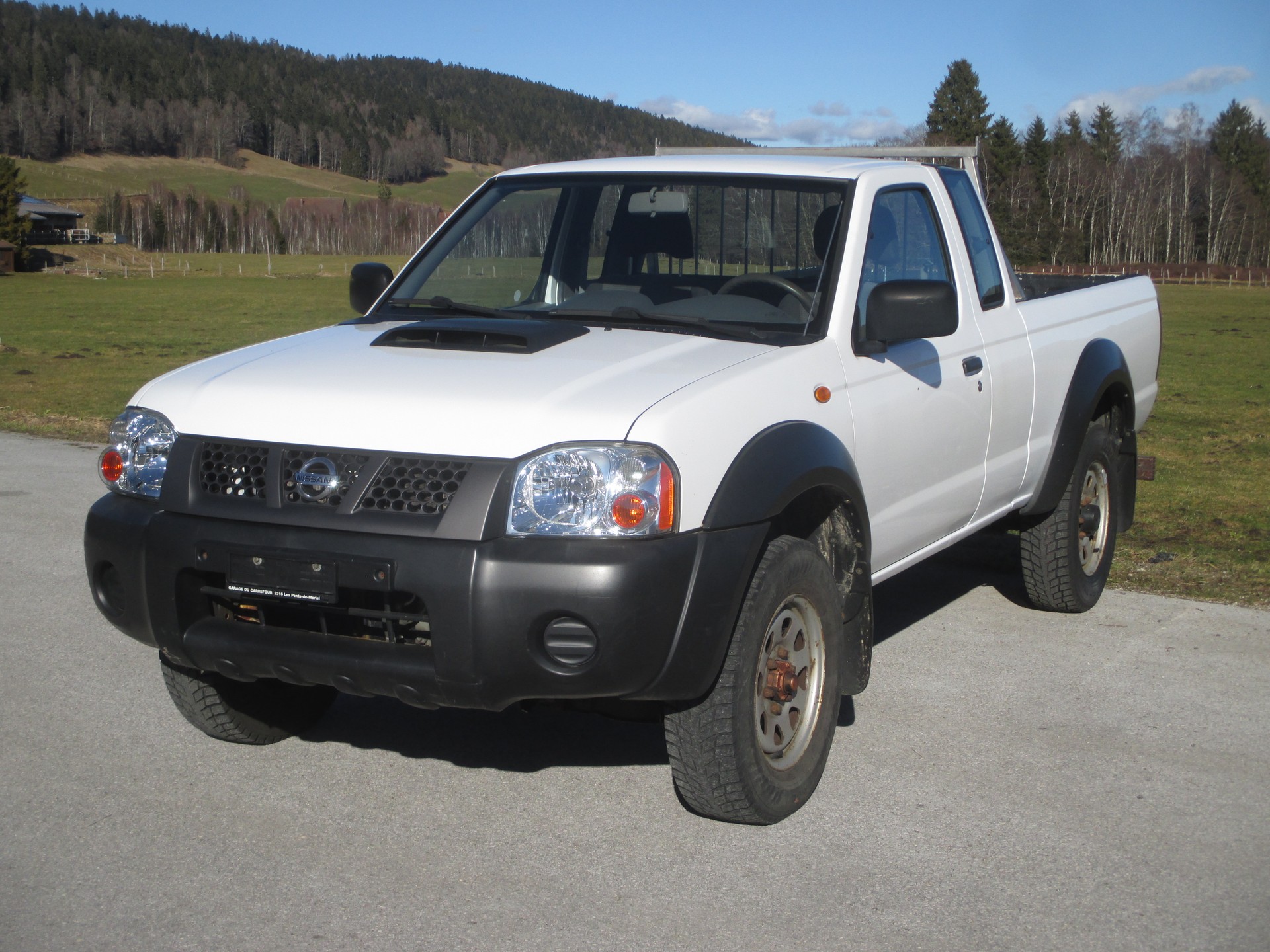 NISSAN NP300 4x4 King Cab