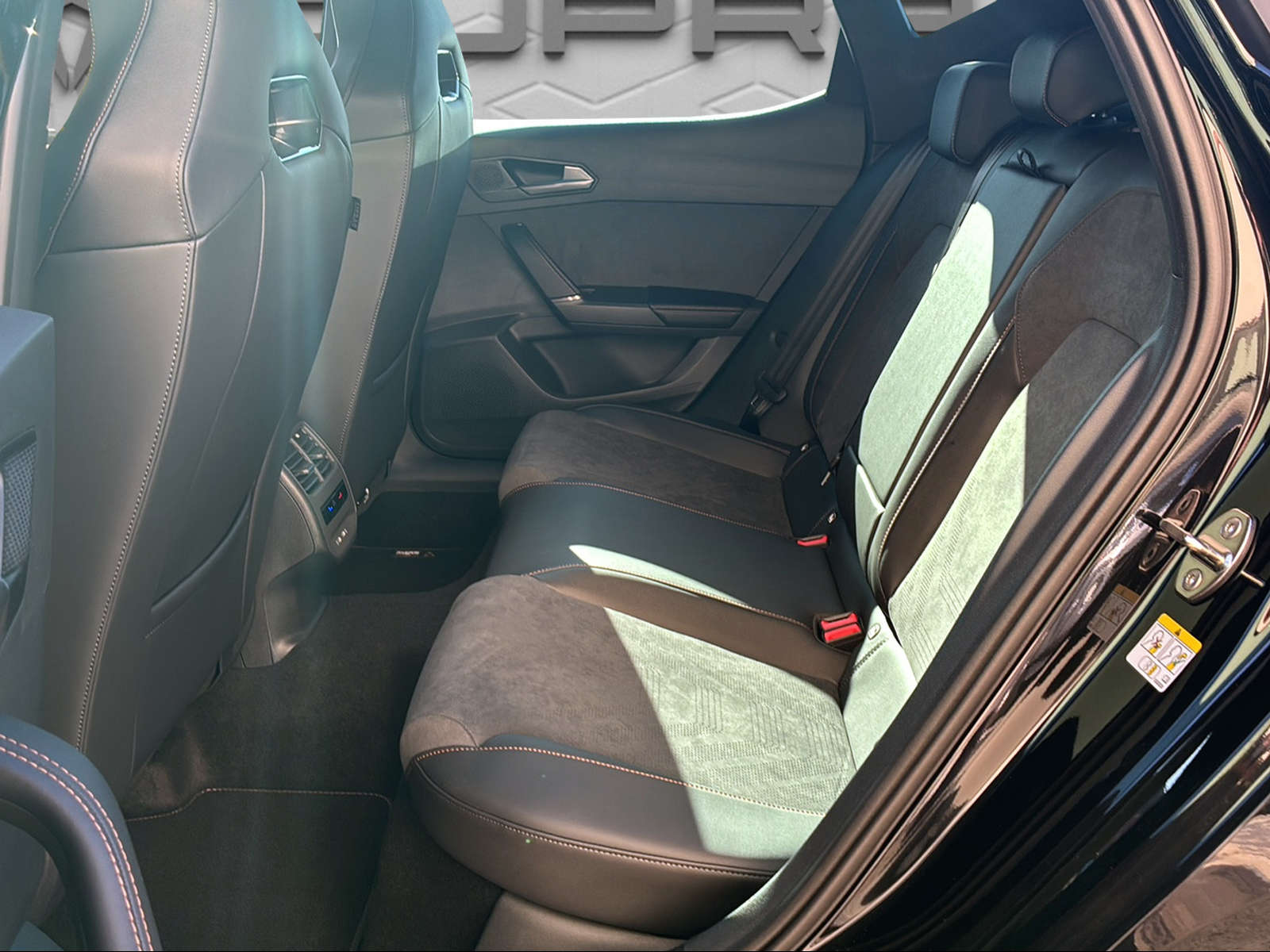 CUPRA LEON 1.5 TSI Prime Edition DSG-image-12