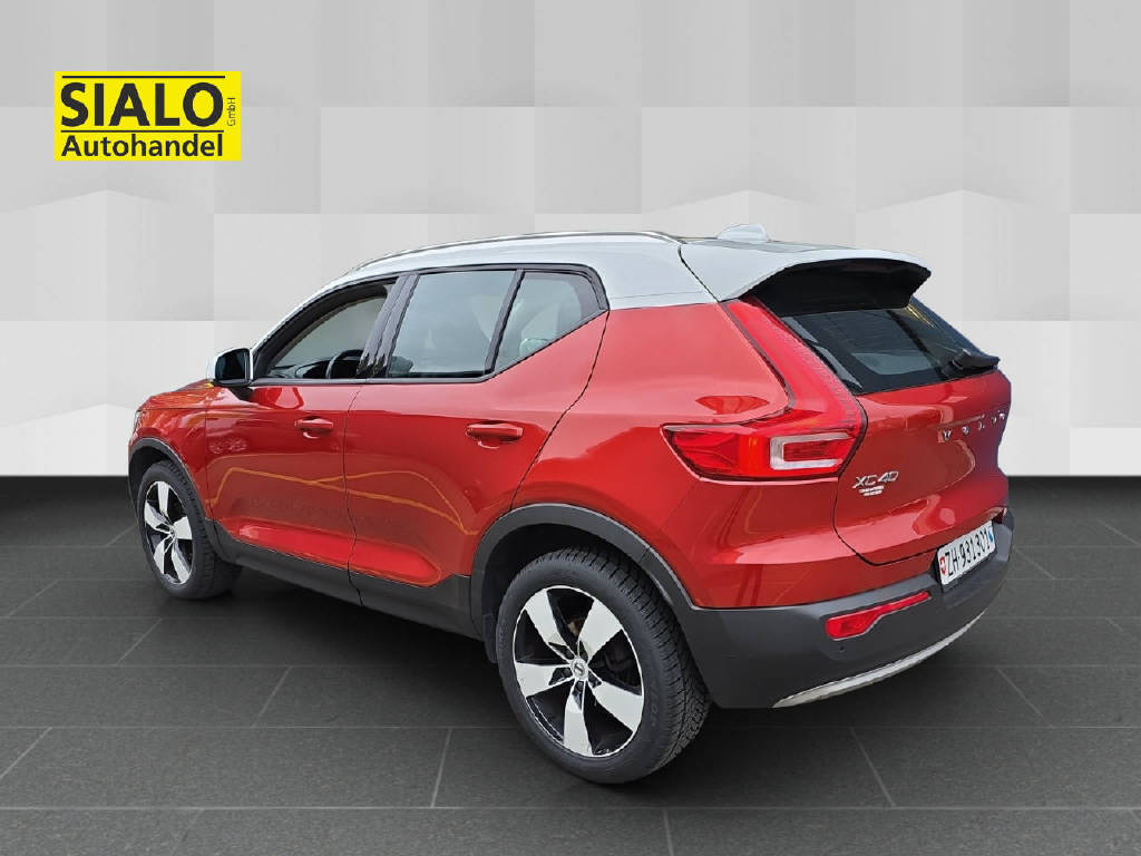 VOLVO XC40 1.5 T3 Momentum-image-4