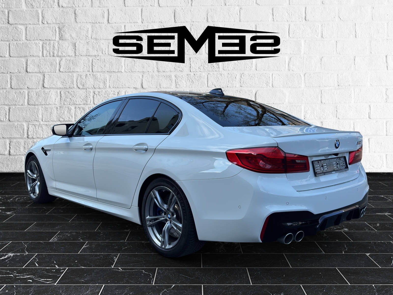 BMW M5 xDrive Drivelogic-image-2