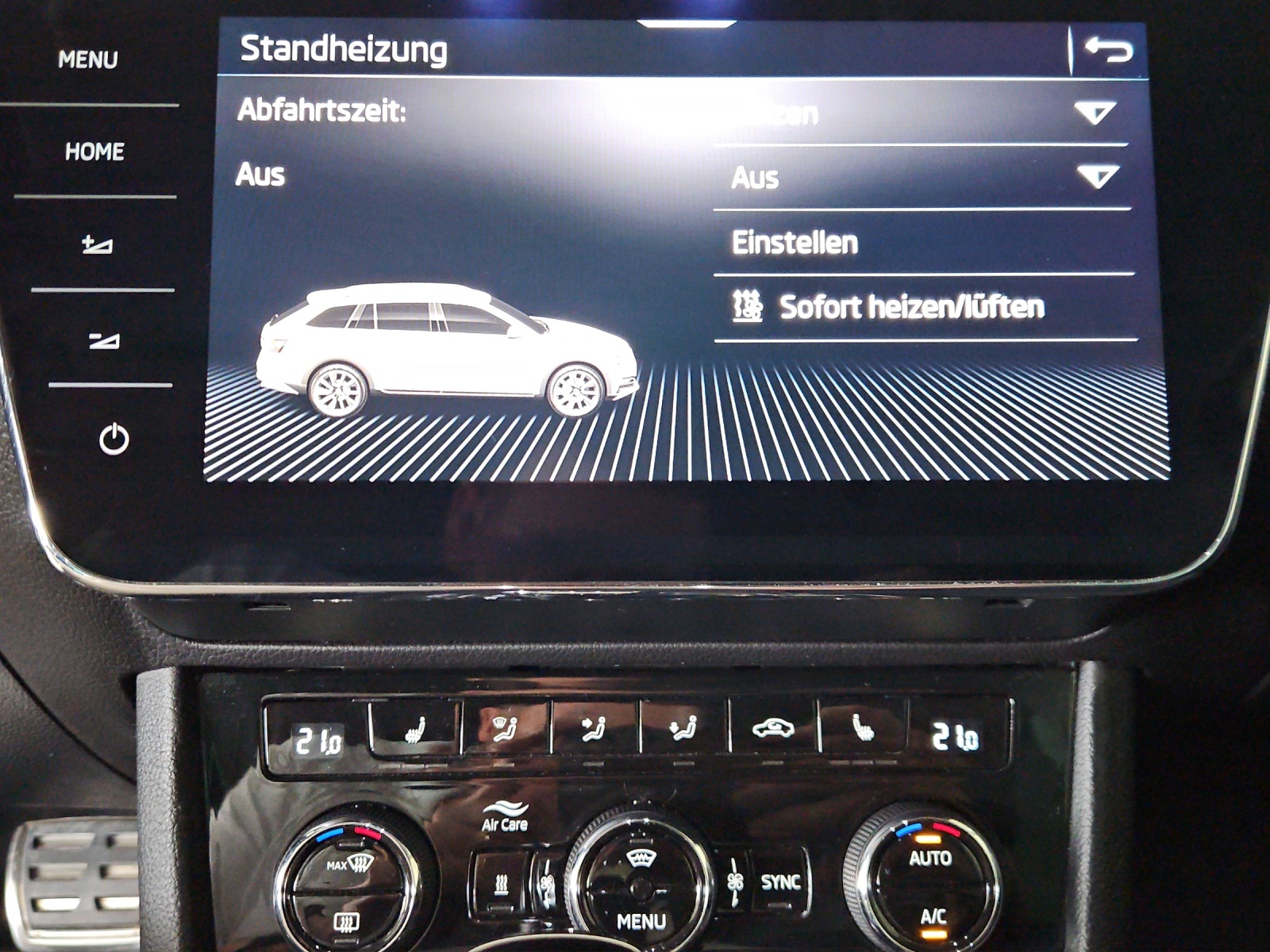SKODA Superb 2.0 TDi Scout 4x4 DSG-image-18
