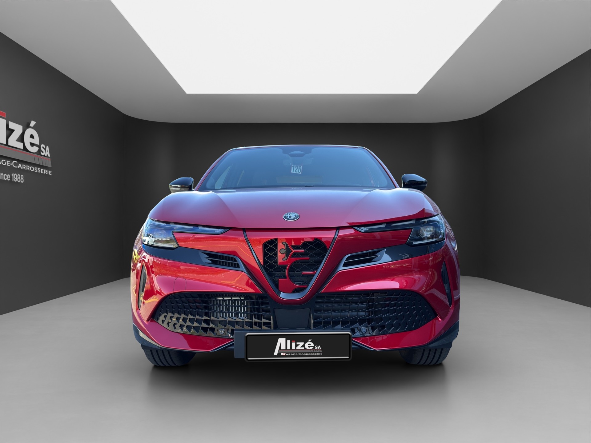 ALFA ROMEO Junior 1.2 48V Hybrid Intensa-image-1